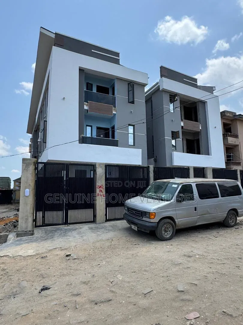 2bdrm Apartment in Gbagada, Phase 2 for sale