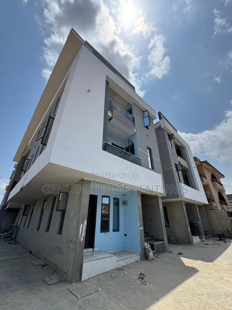 2bdrm Apartment in Gbagada, Phase 2 for sale