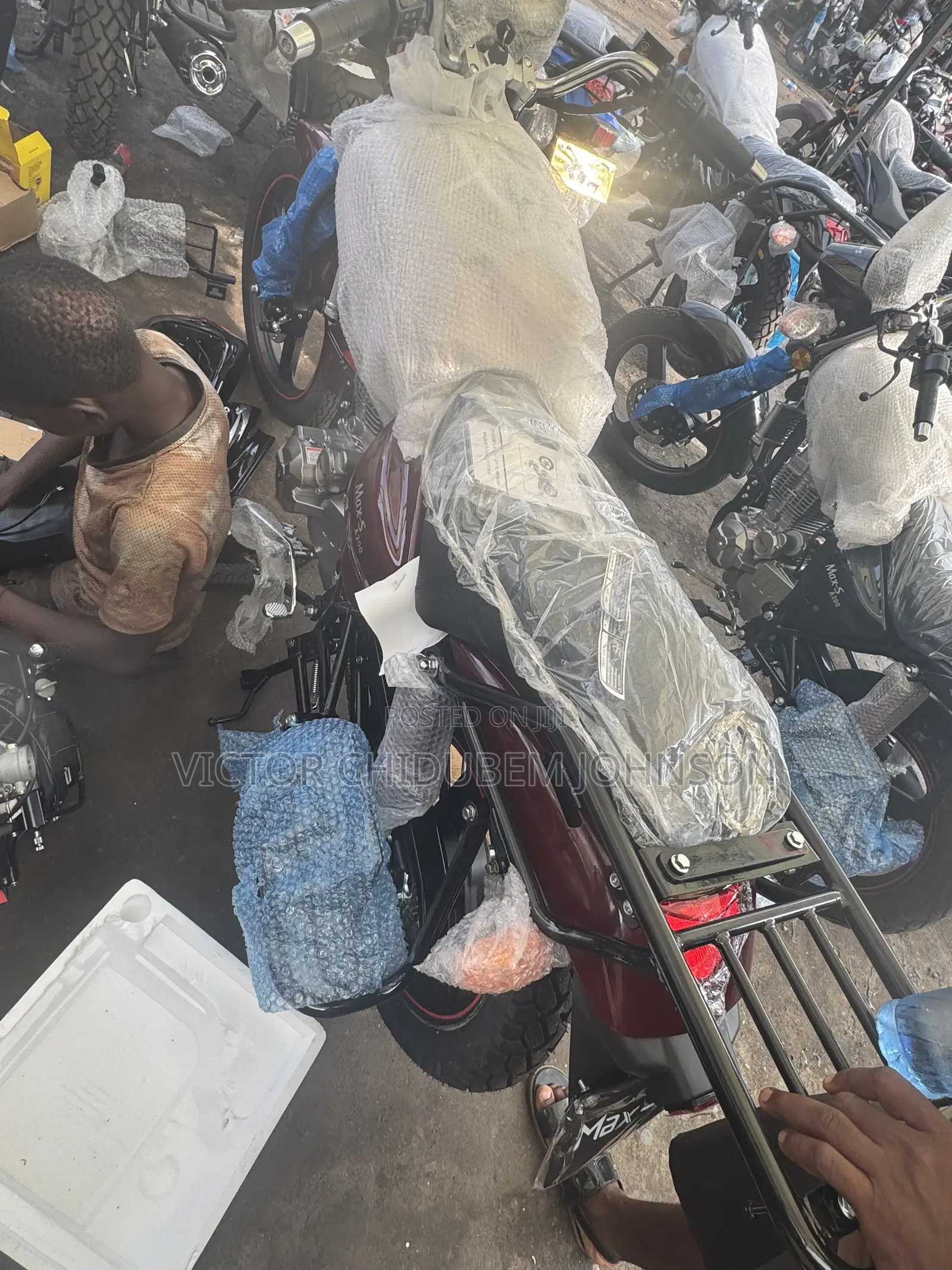 New Royal Motorcycle 2026 Red