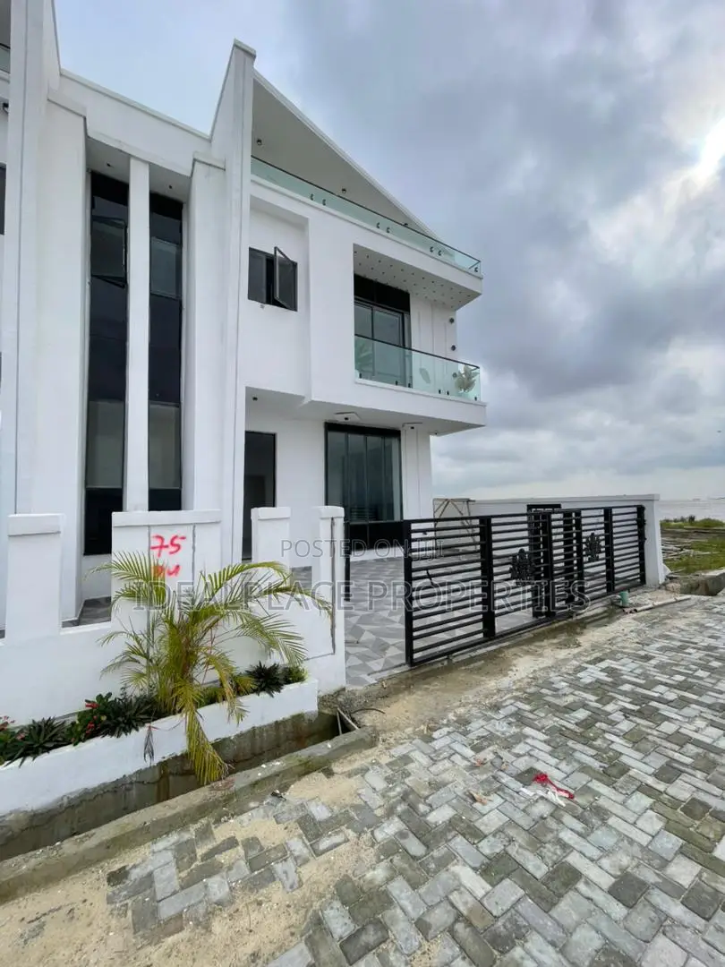 4bdrm Duplex in Ado / Ajah for sale