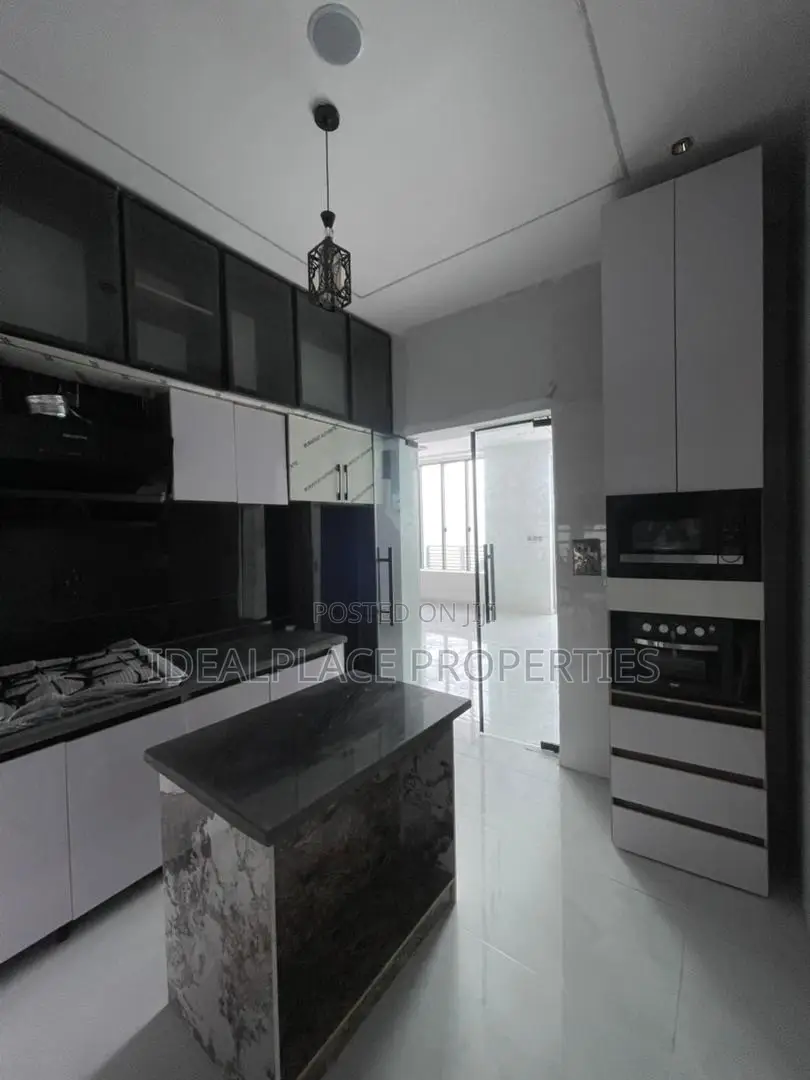 4bdrm Duplex in Ado / Ajah for sale