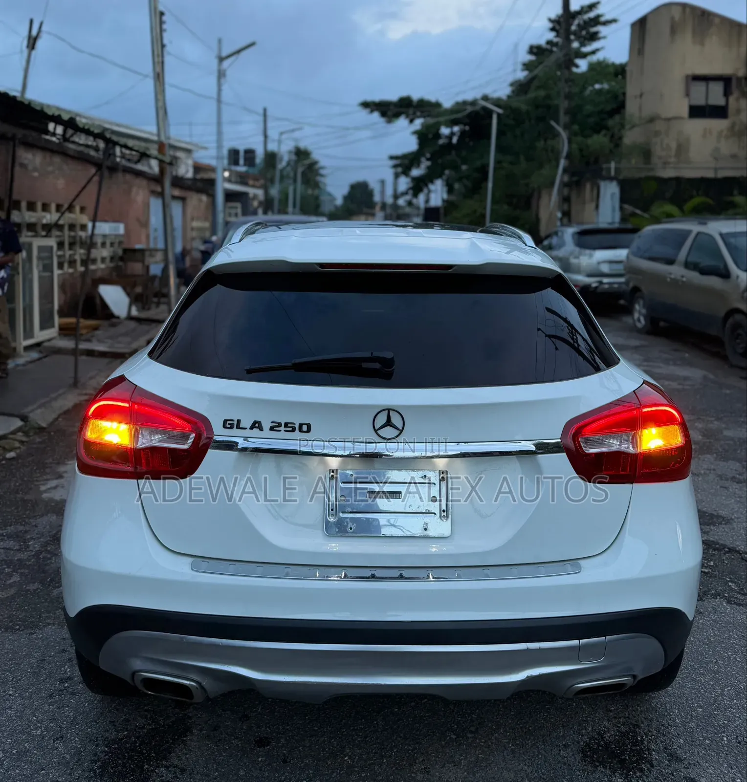 Mercedes-Benz GLA 250 2016 White
