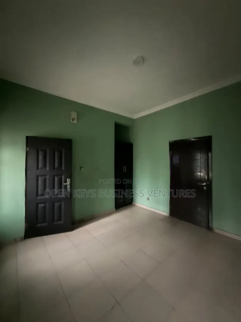 Furnished 3bdrm Apartment in Kolapo Ishola, Akobo for rent