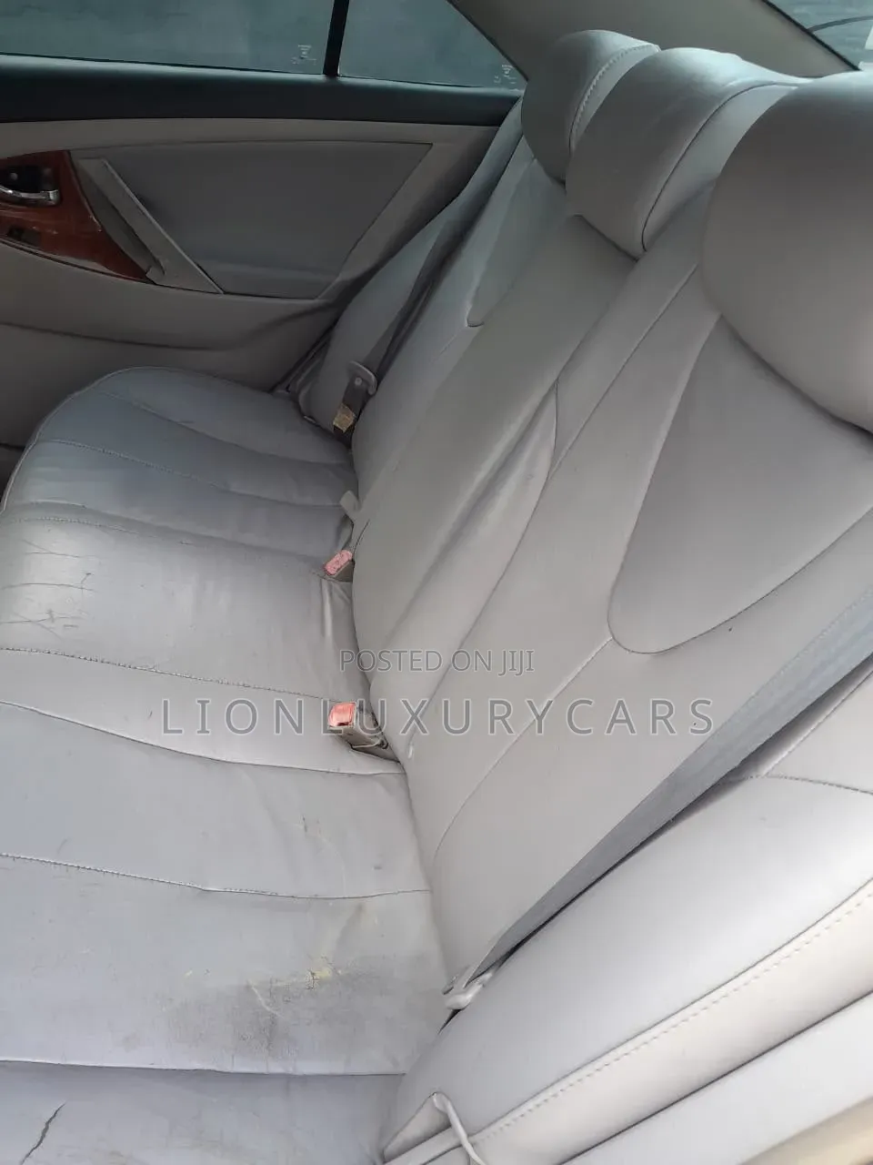 Toyota Camry 2010 Gray