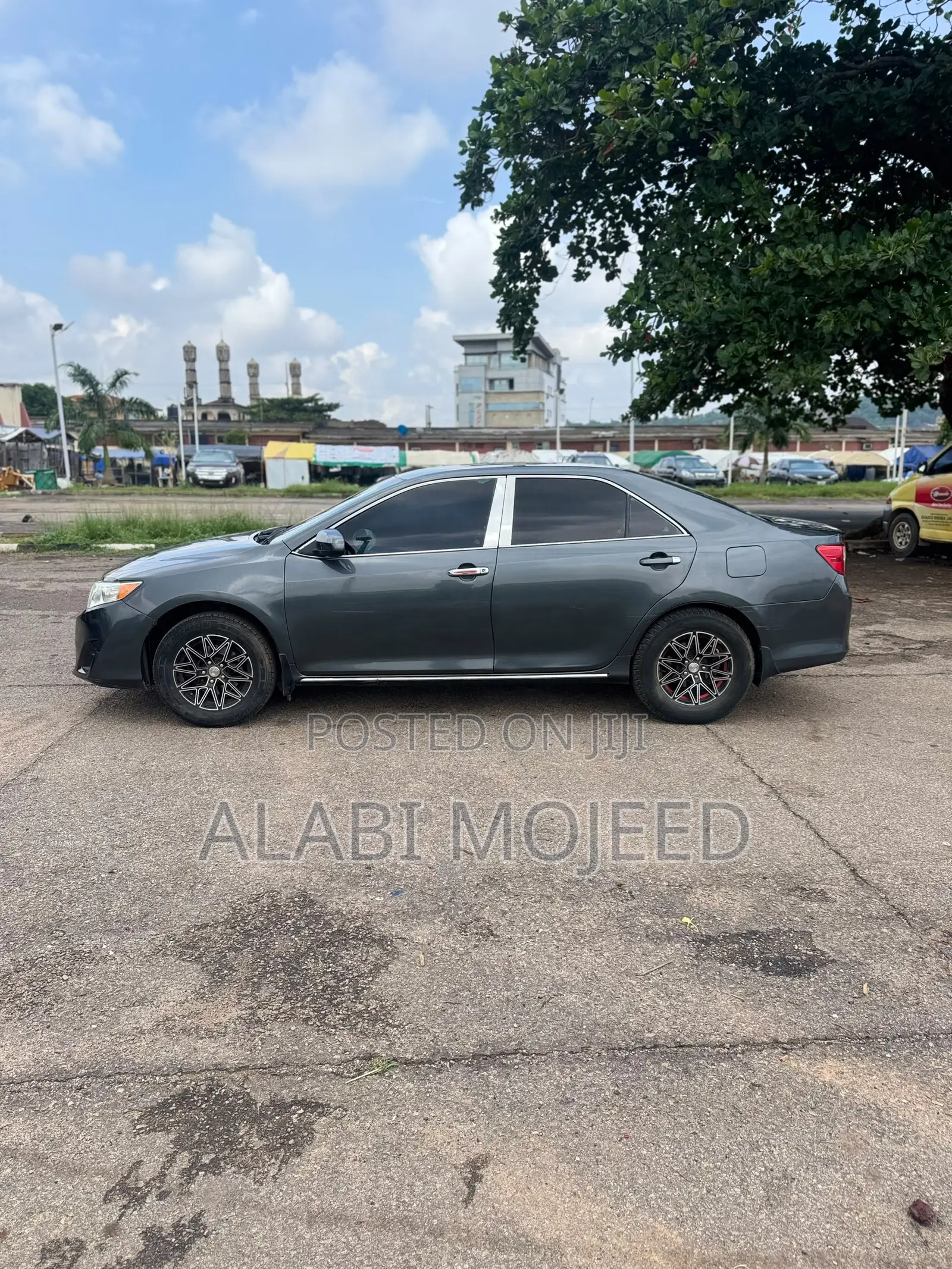 Toyota Camry SE 4dr Sedan (2.5L 4cyl 6A) 2012 Black
