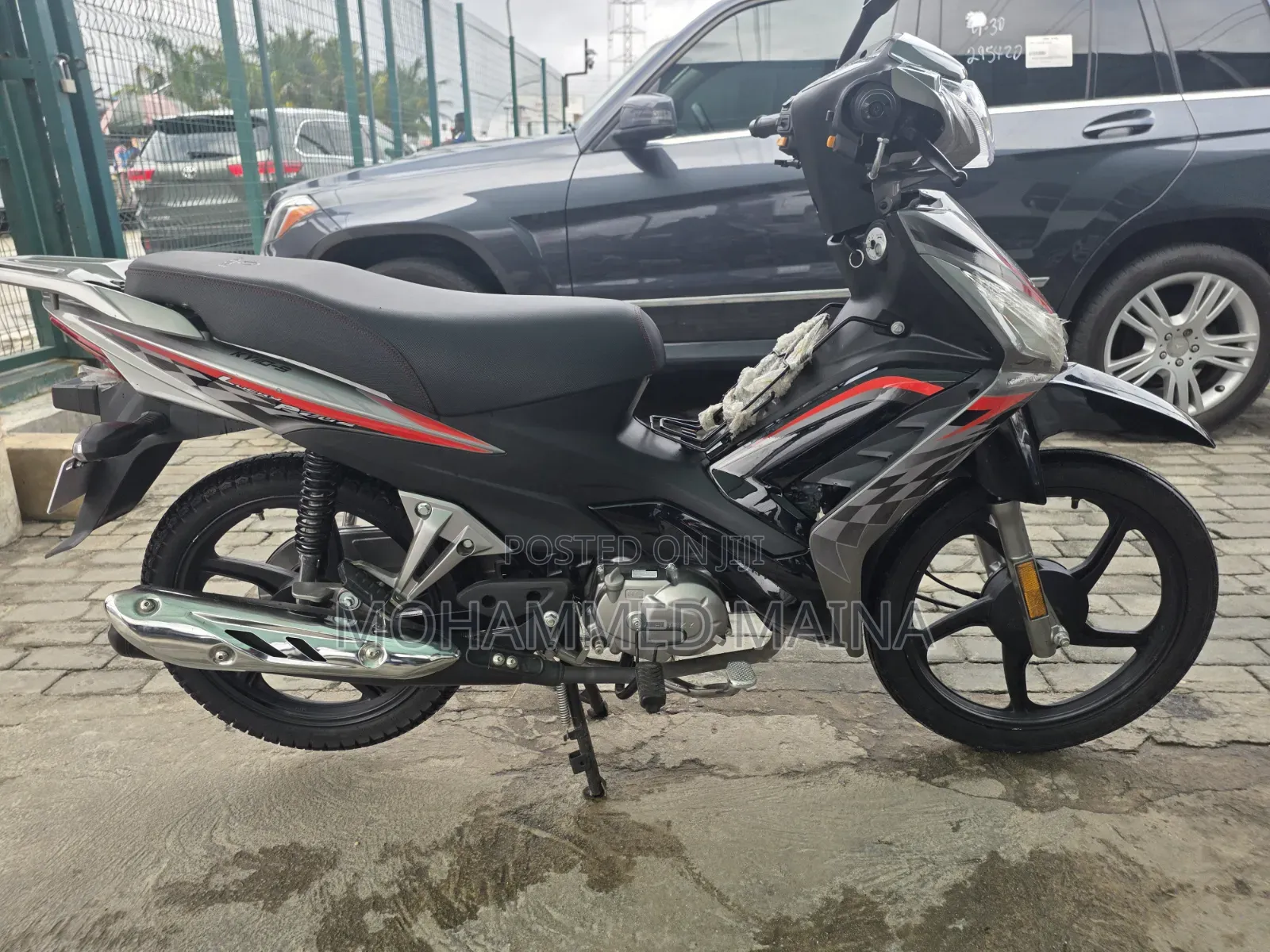 Kymstone Husky 2026 Gray