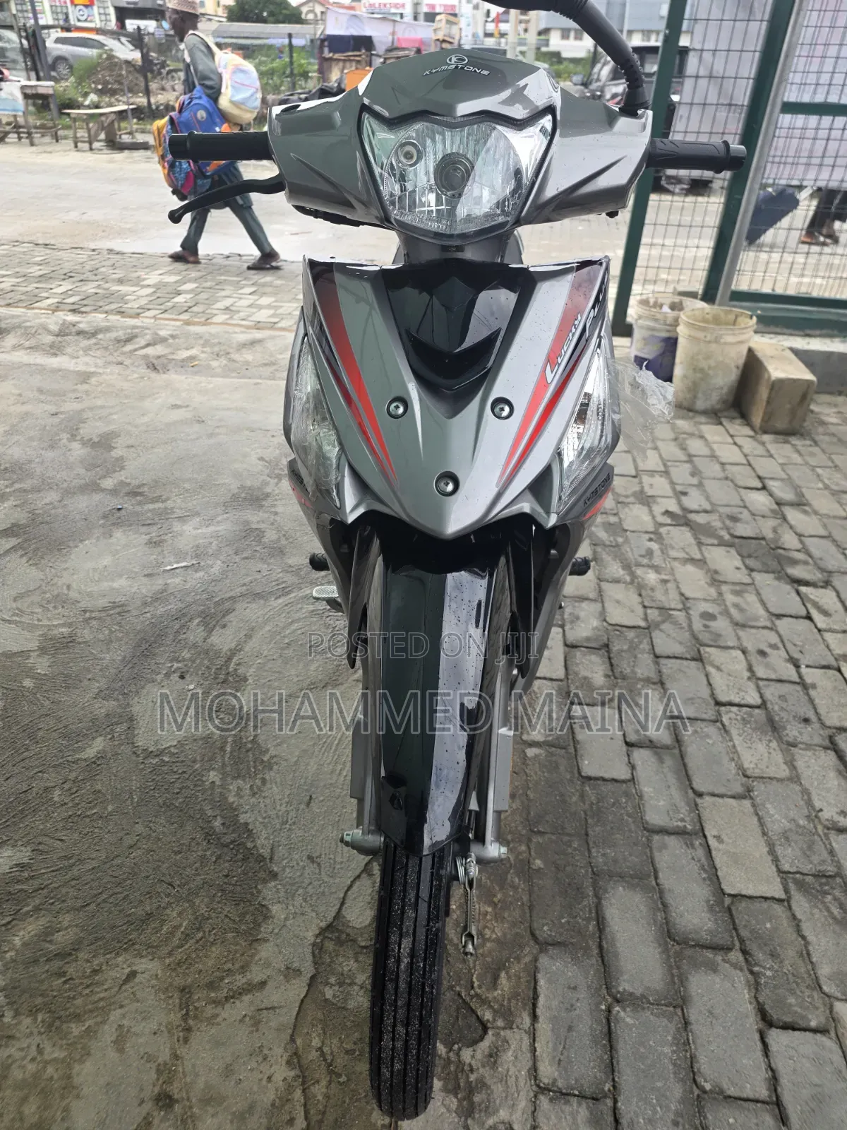 Kymstone Husky 2026 Gray