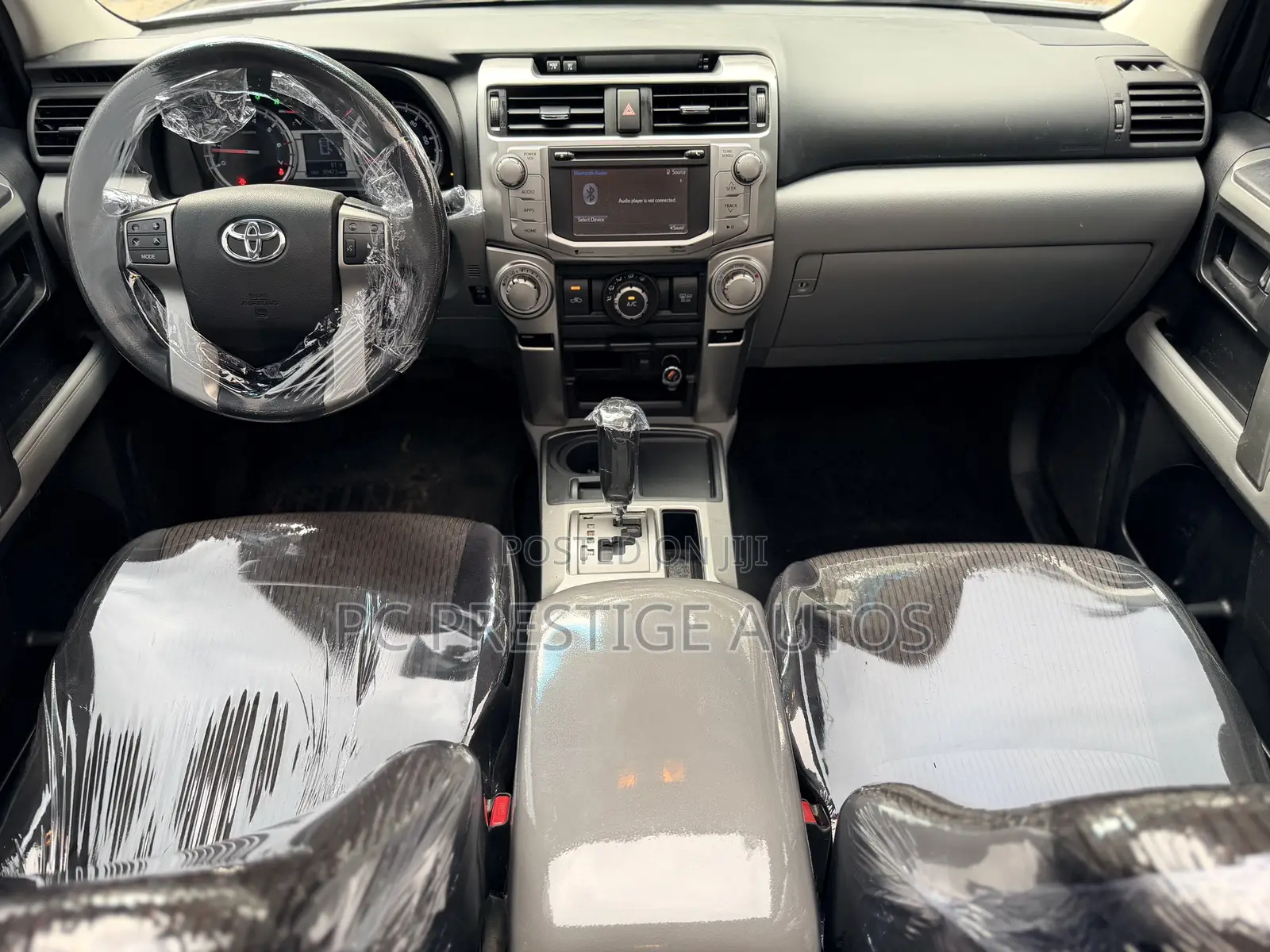 Toyota 4-Runner SR5 4WD 2011 Black