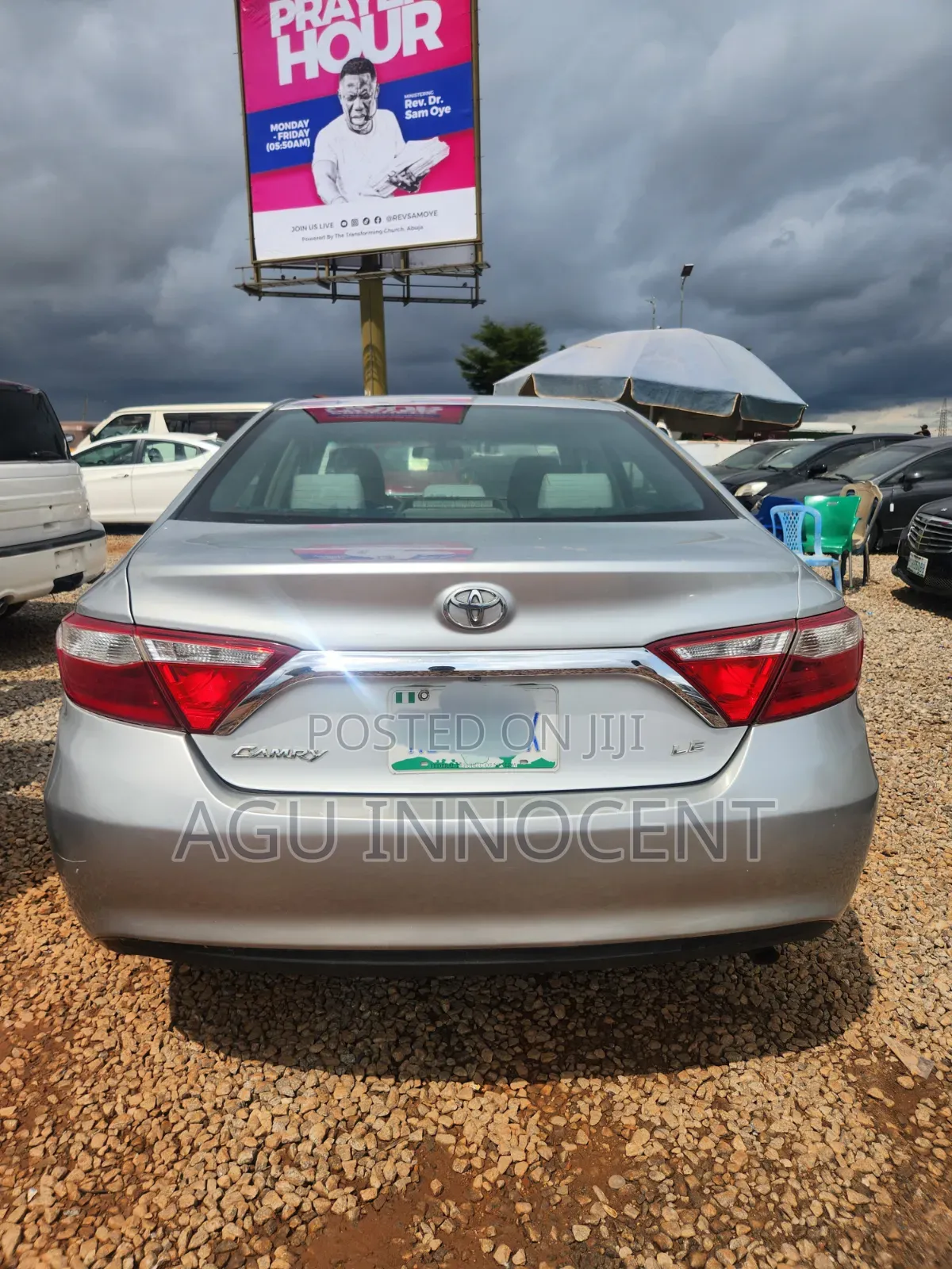 Toyota Camry 2018 Silver