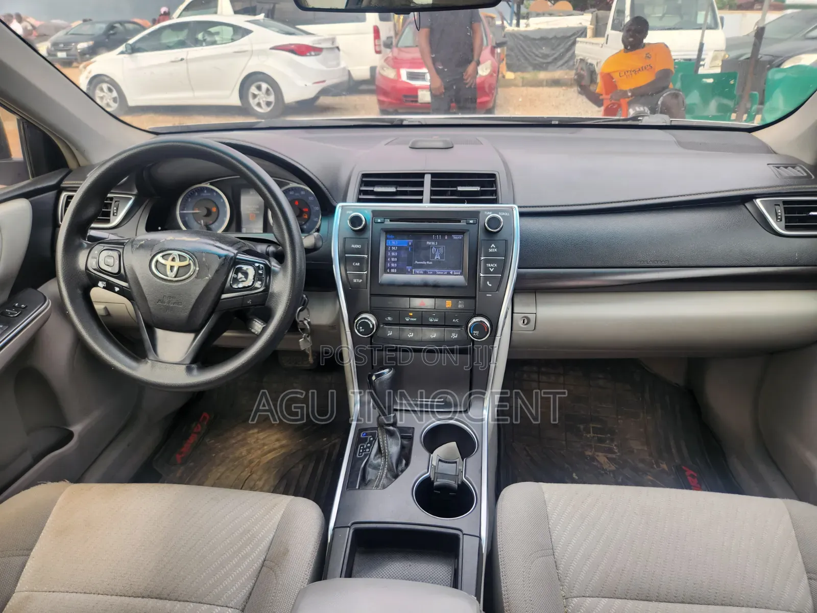 Toyota Camry 2018 Silver