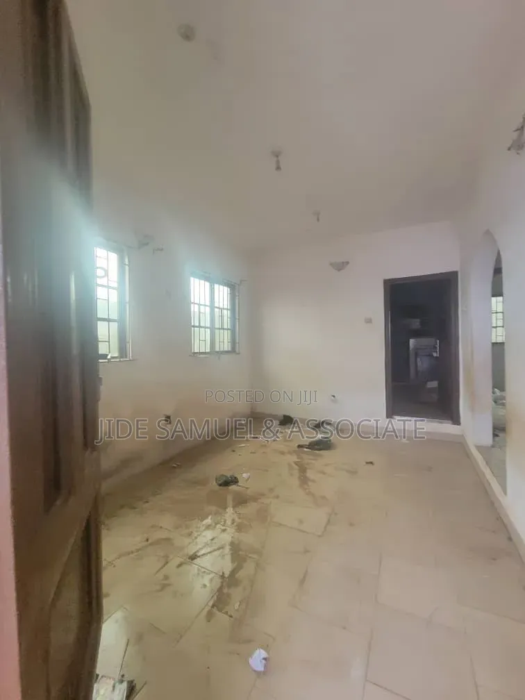 Furnished 2bdrm Block of Flats in Ayobo for rent