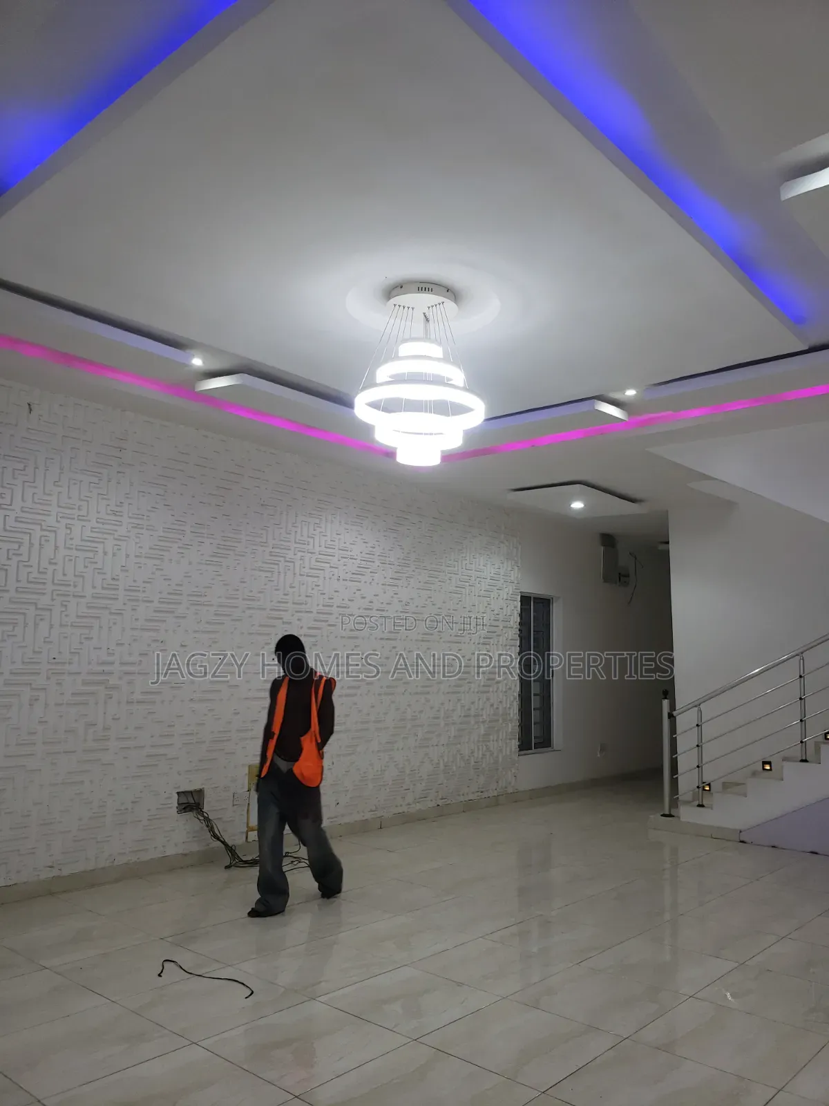 5bdrm Duplex in Osapa London Estate for rent