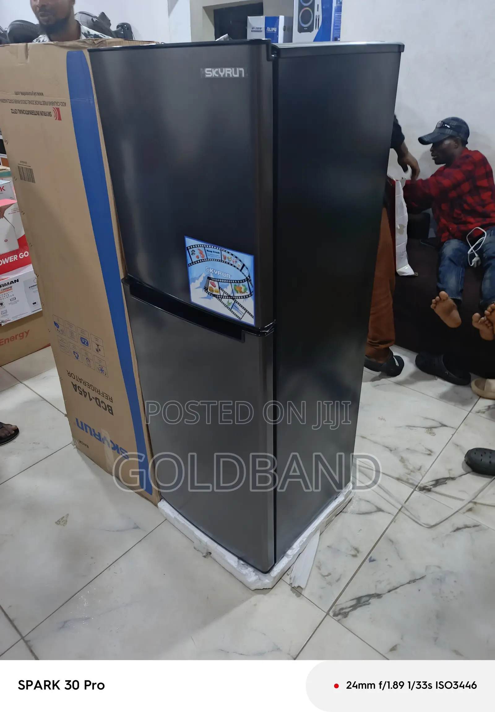Skyrun BCD-145A 138L Spacious Upright Freezer