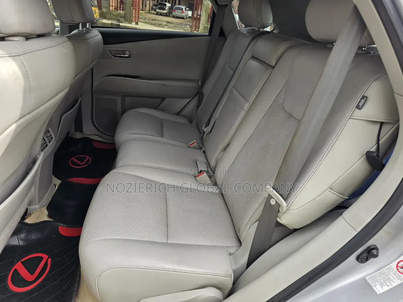 Lexus RX 2011 Silver