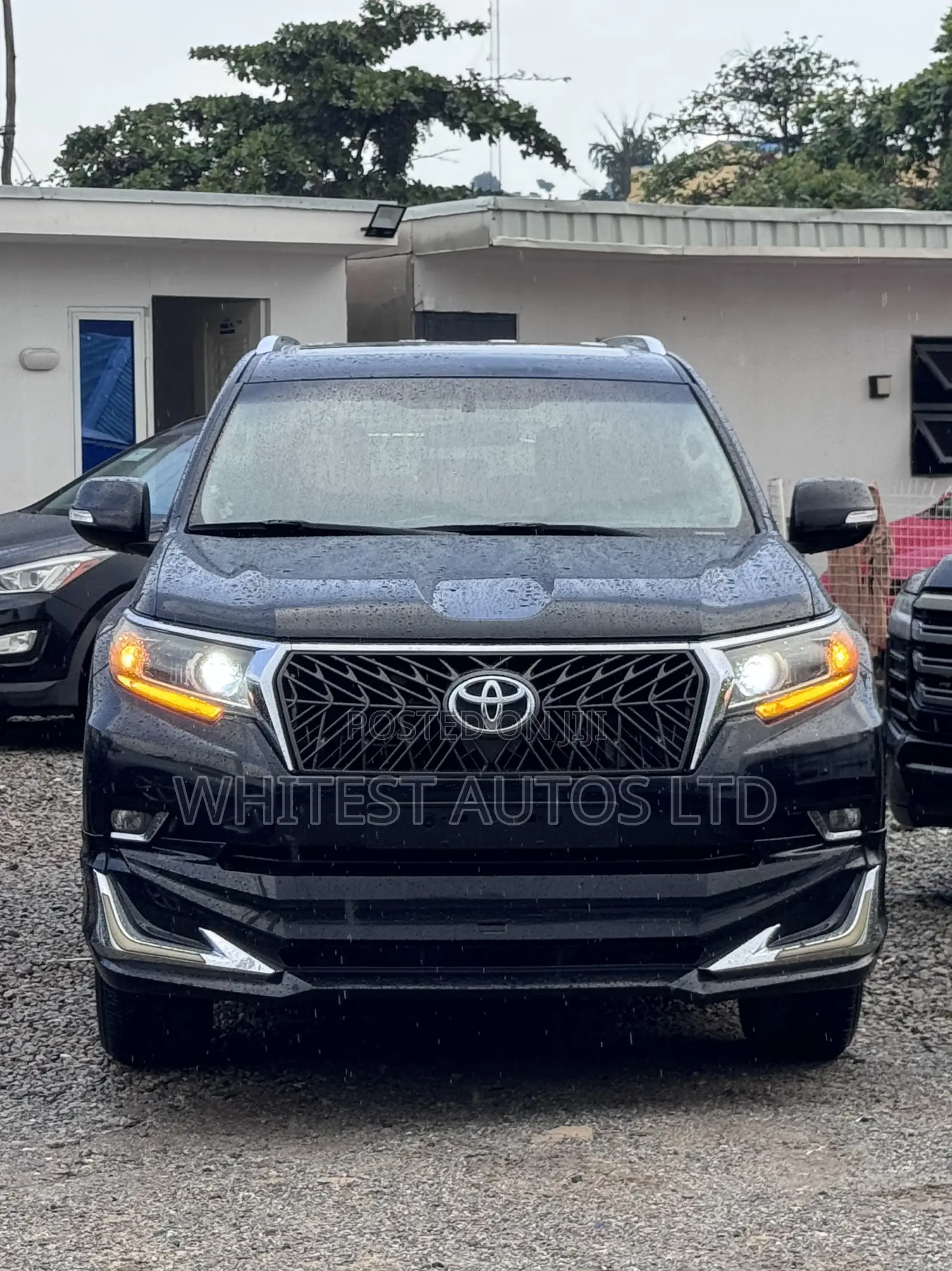 Toyota Land Cruiser Prado 2.7 2019 Black