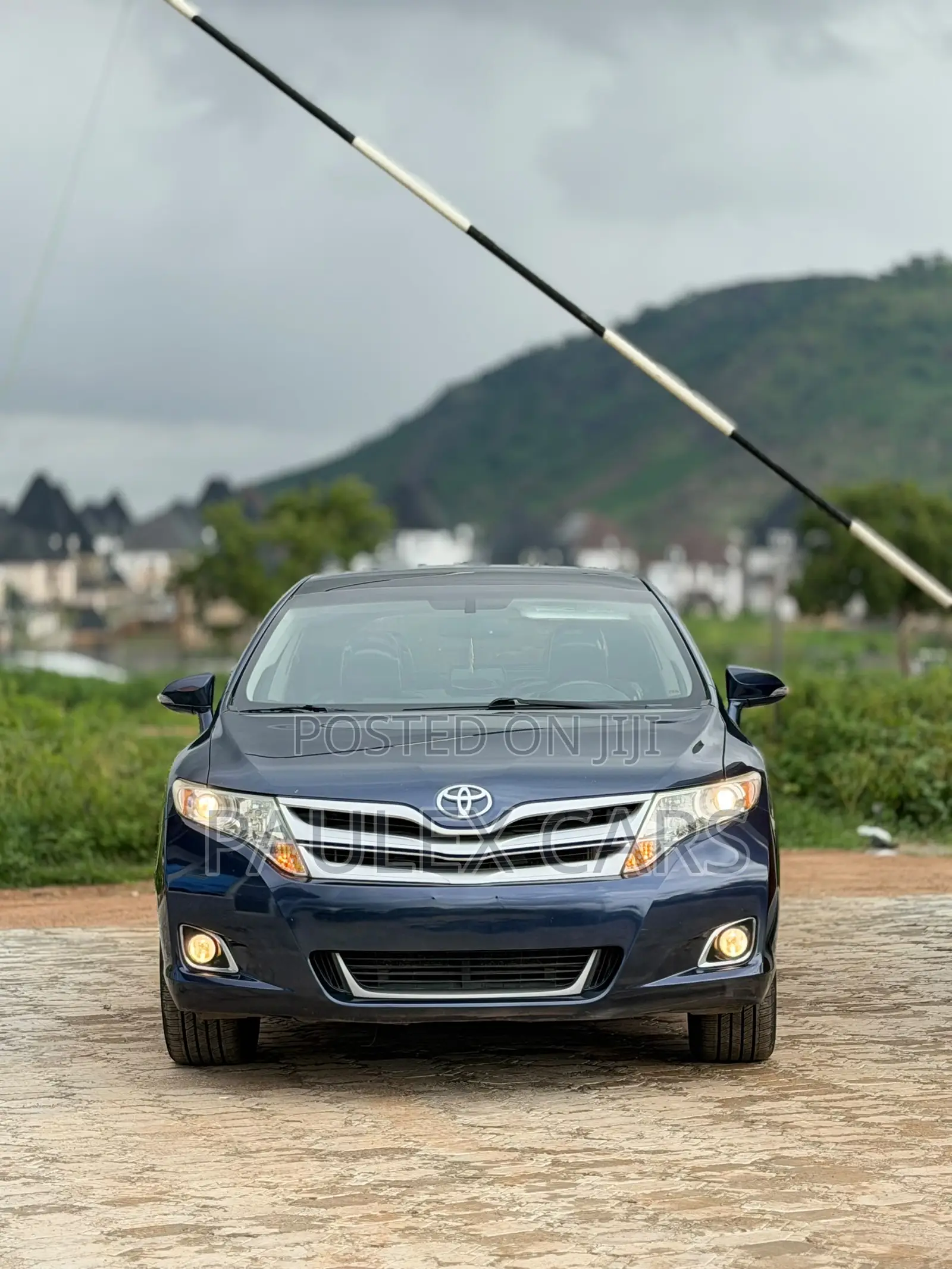 Toyota Venza XLE 4dr Wagon AWD (3.5L 6cyl 6A) 2015 Blue