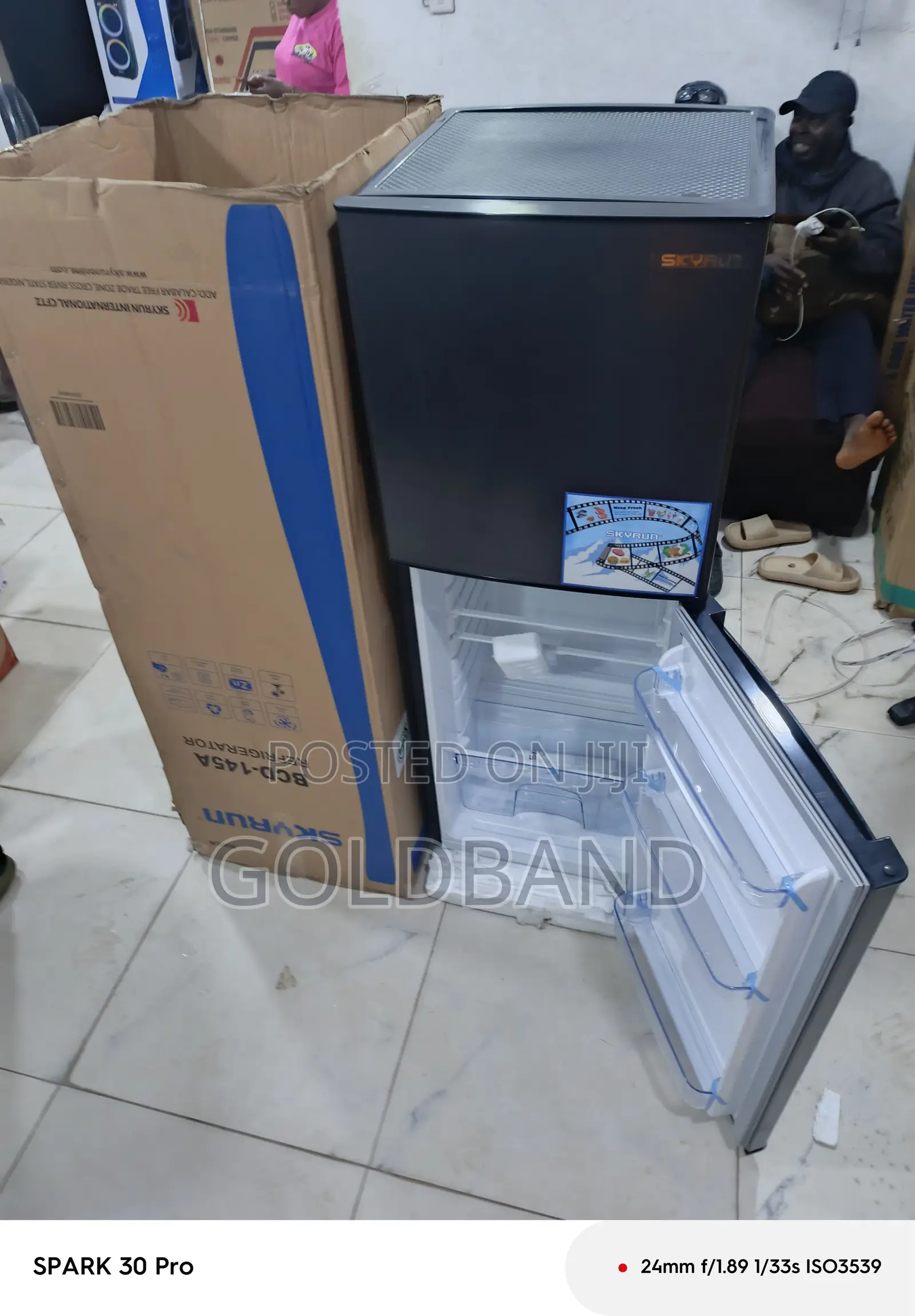 Skyrun BCD-145A 138L Household Upright Freezer
