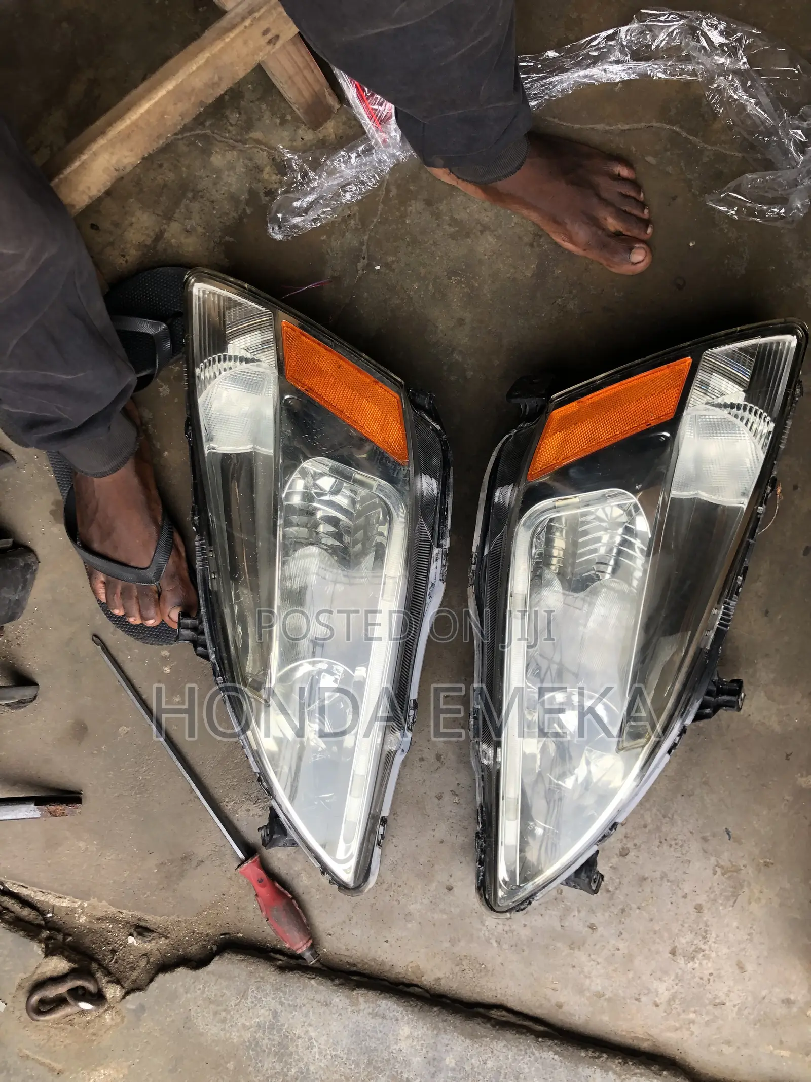 Head Light Honda Accord 2003-2006 Model