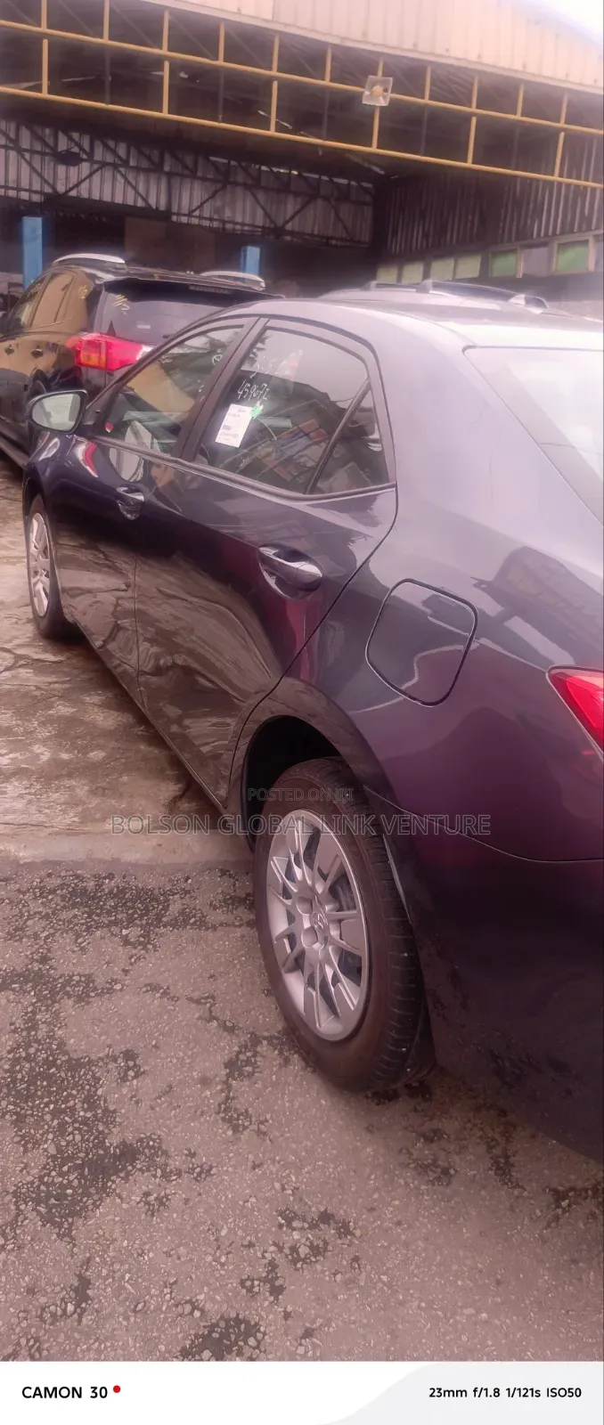 Toyota Corolla 2015 Gray