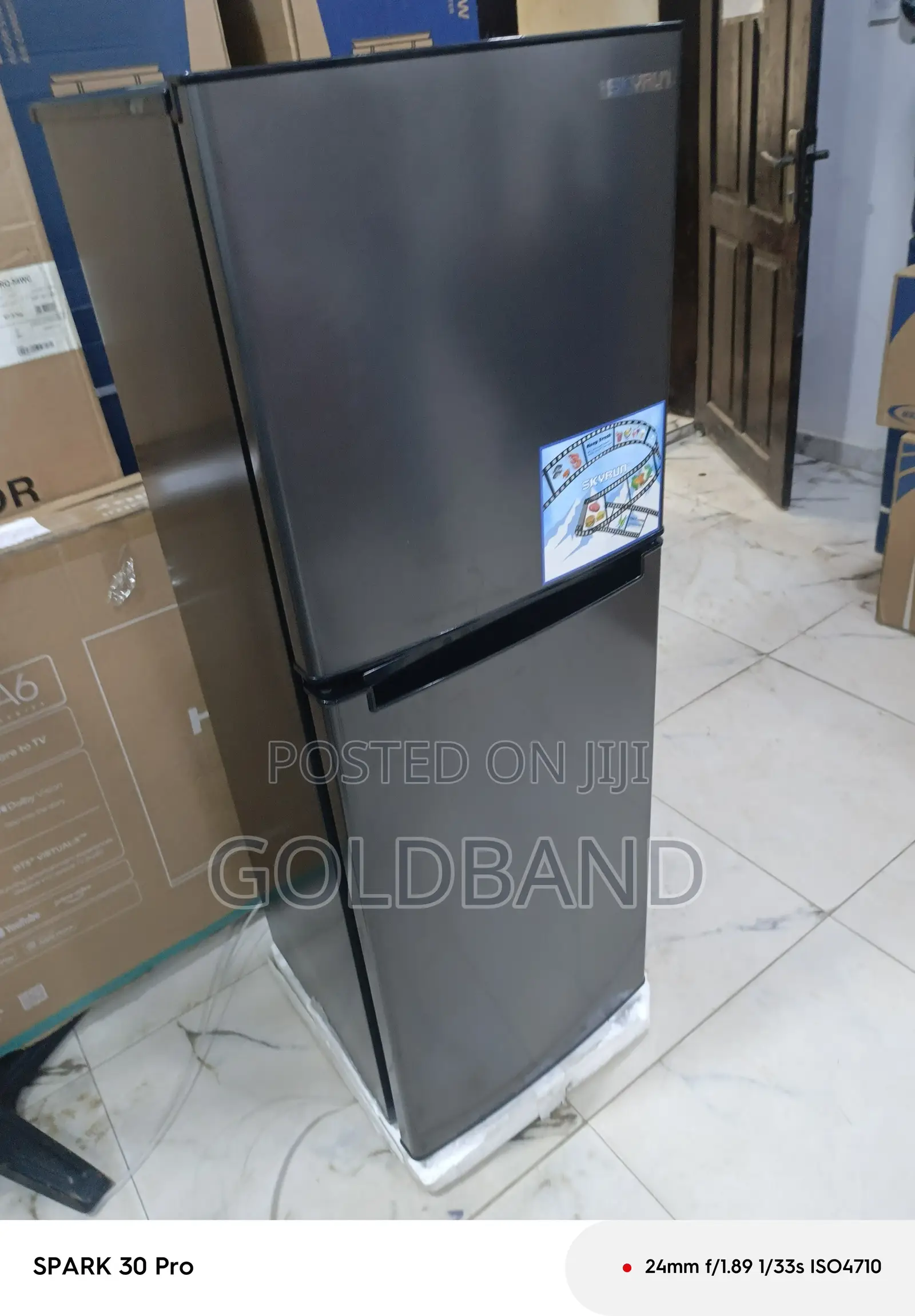 Skyrun BCD-145A 138L Upright Freezer for Everyday Use