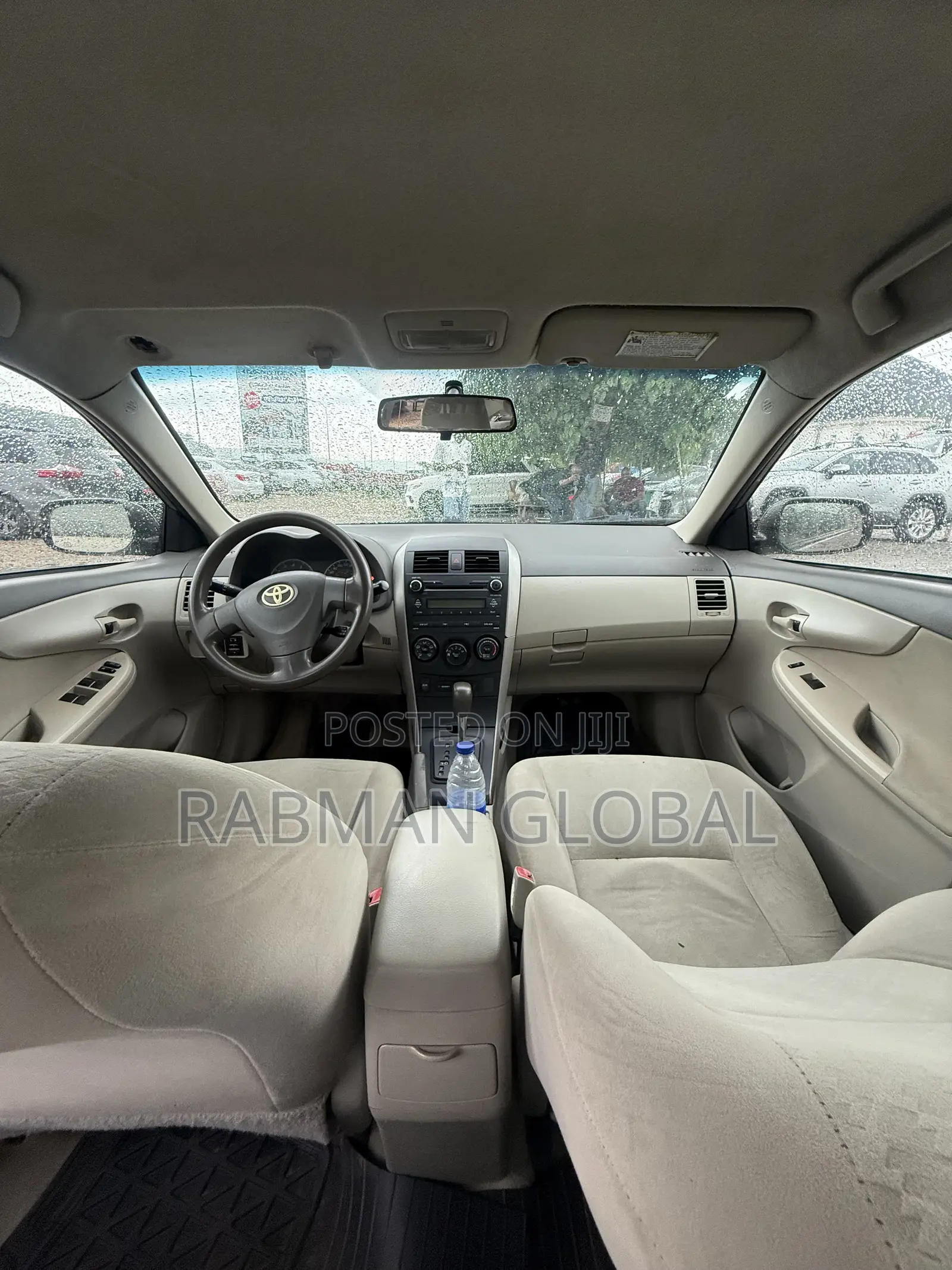 Toyota Corolla LE 4dr Sedan (1.8L 4 cyl 4A) 2009 Gold