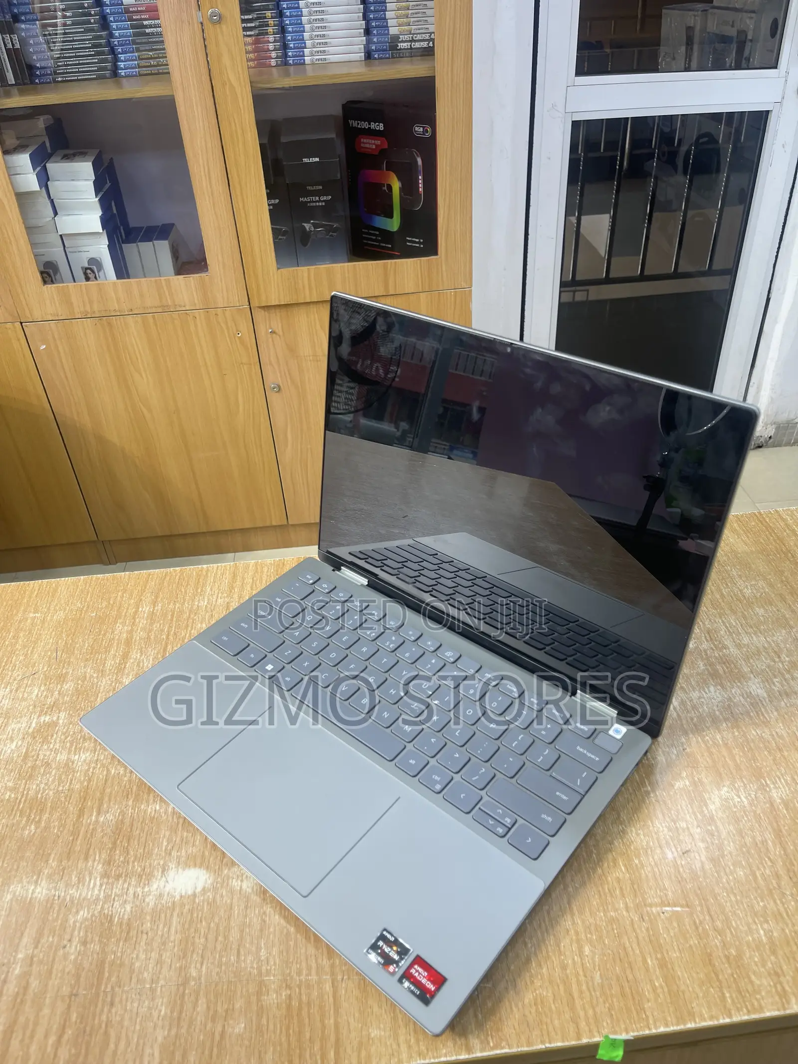 Laptop Dell Inspiron 14 8GB AMD Ryzen 5 SSD 512GB
