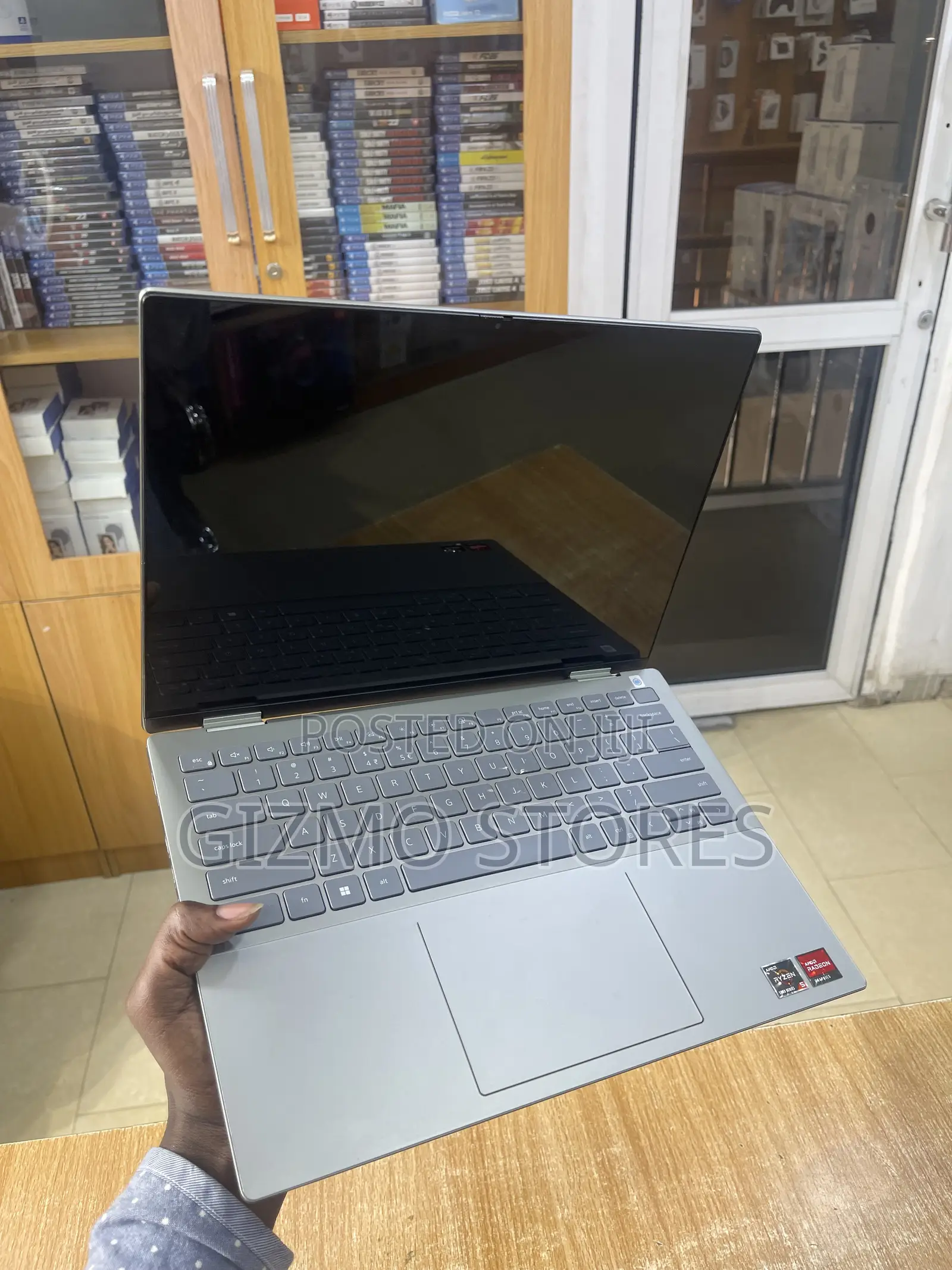Laptop Dell Inspiron 14 8GB AMD Ryzen 5 SSD 512GB