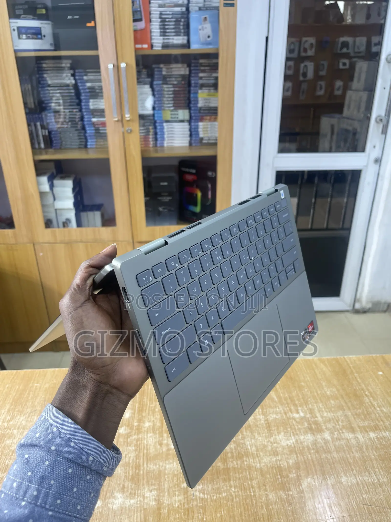 Laptop Dell Inspiron 14 8GB AMD Ryzen 5 SSD 512GB