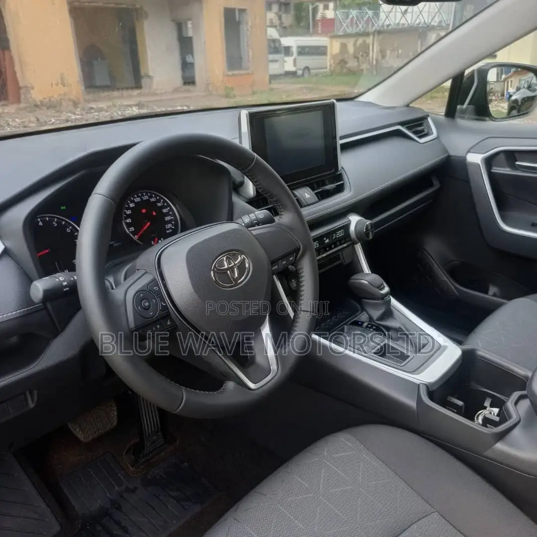 New Toyota RAV4 2025 Black