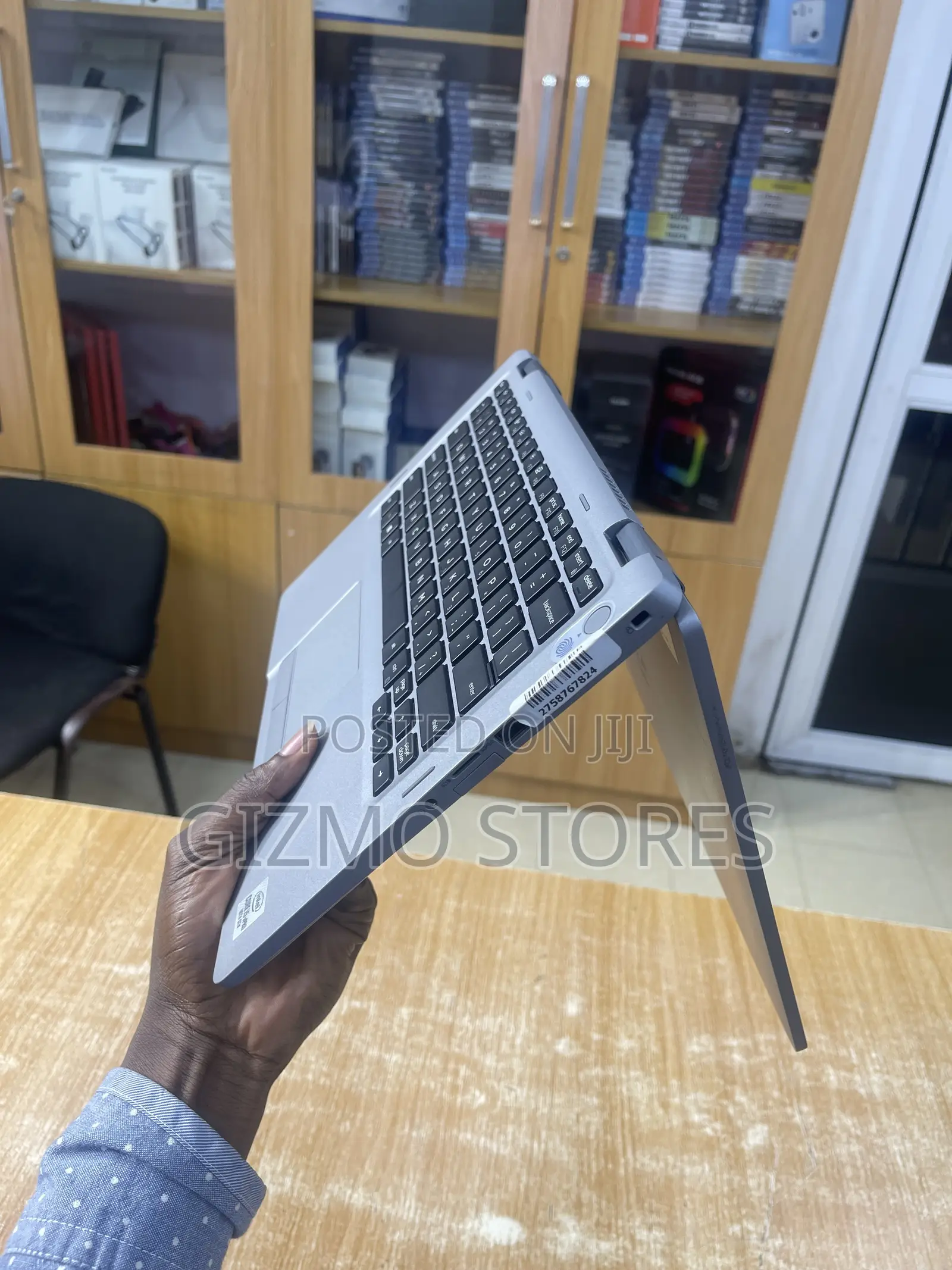 Laptop Dell Latitude 5310 2-in-1 8GB Intel Core i5 SSD 256GB