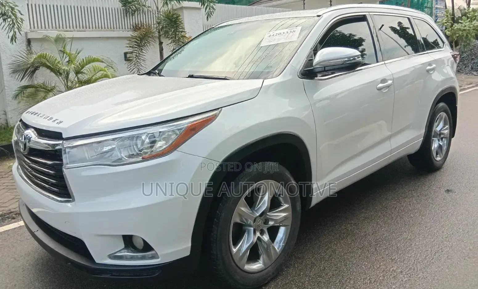 Toyota Highlander Limited Platinum 4dr SUV (3.5L 6cyl 6A) 2015 White