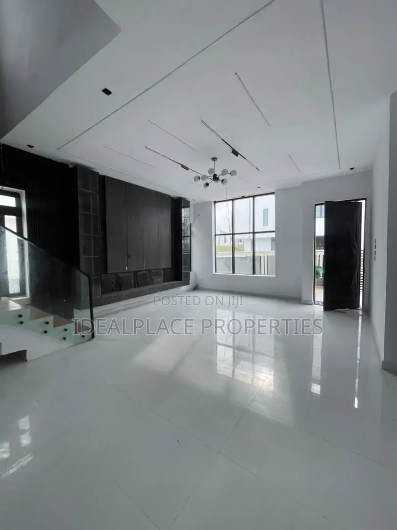 5bdrm Duplex in VGC / Ajah for sale
