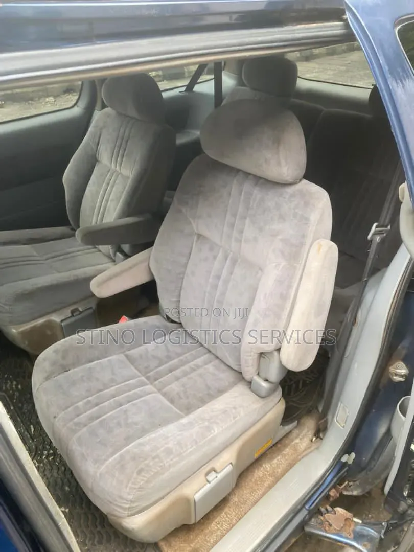 Toyota Sienna 2002 Blue