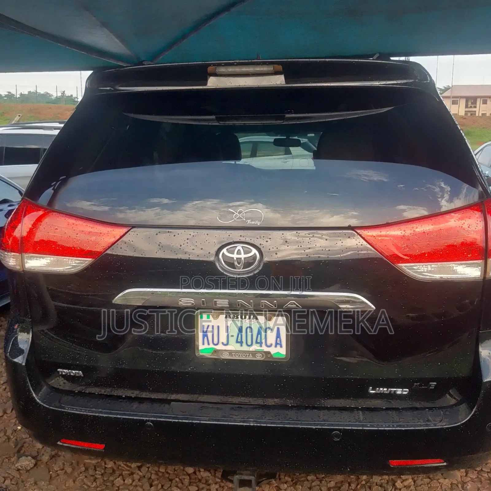 Toyota Sienna 2013 Black