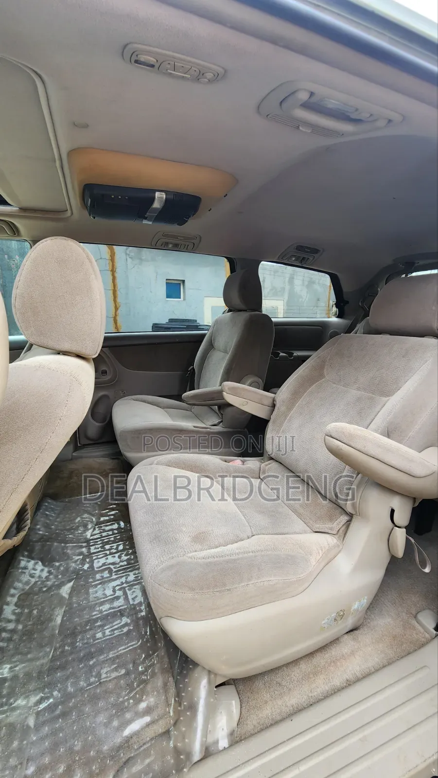 Toyota Sienna 2004 White