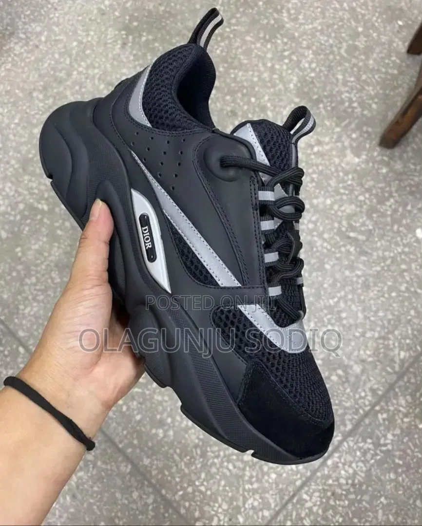 Italian Ds12 Nike Sneakers