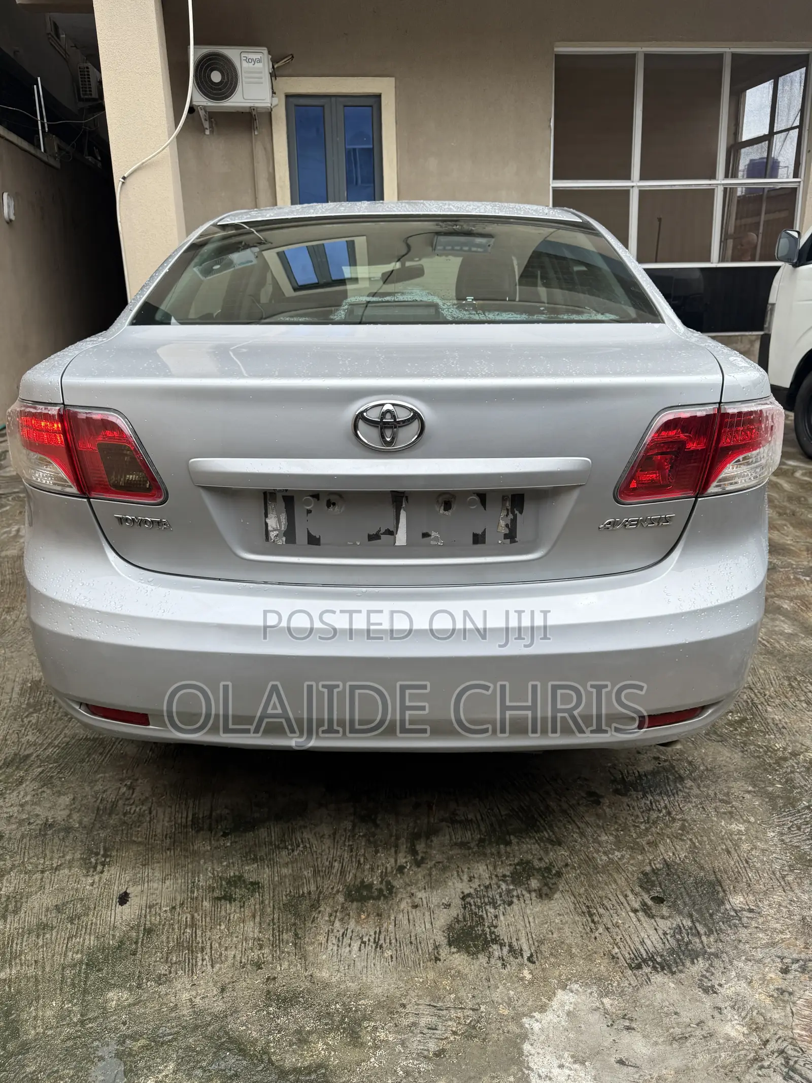 Toyota Avensis 2011 Silver