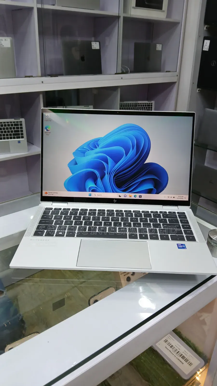 Laptop HP EliteBook 1040 G8 16GB Intel Core i7 SSD 512GB