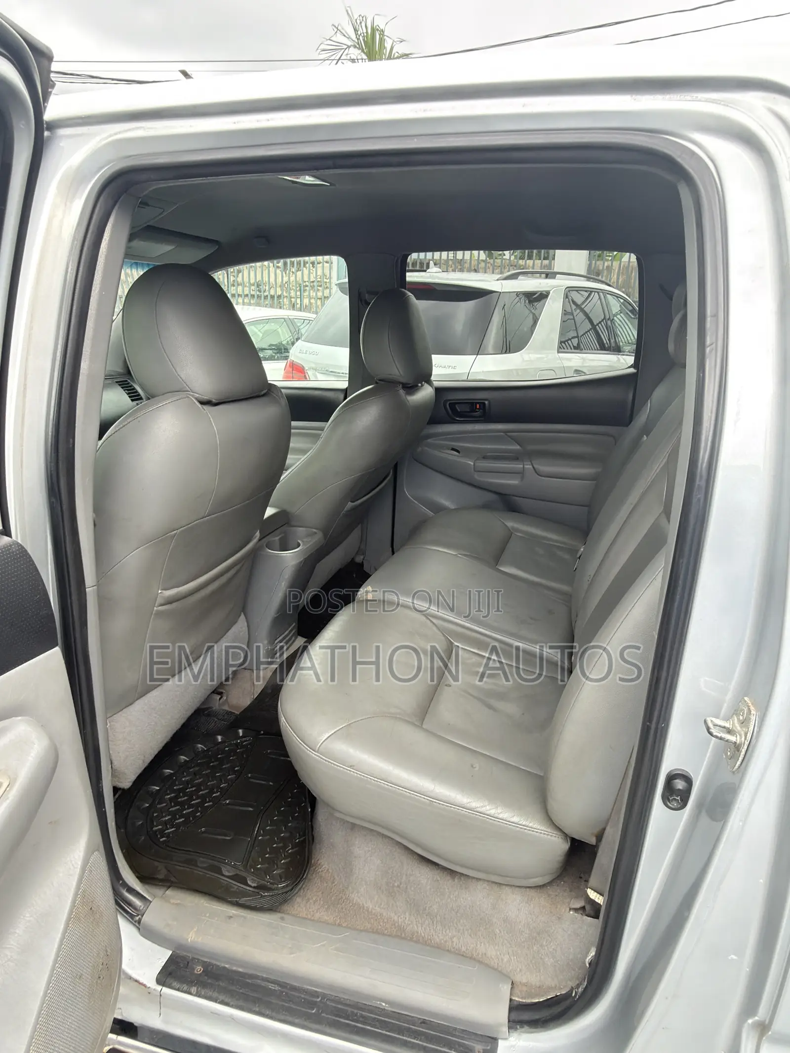 Toyota Tacoma 2010 Gray