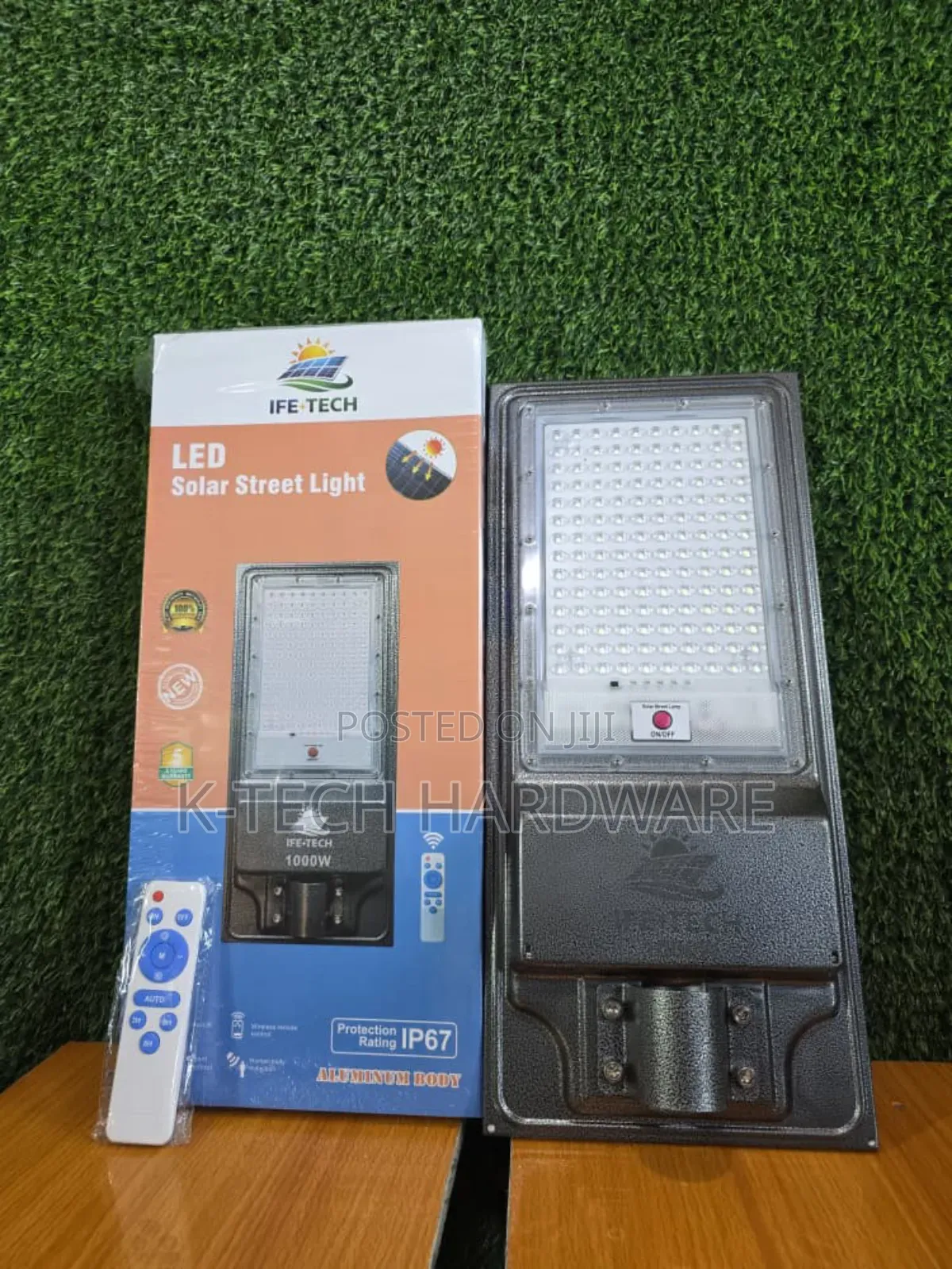 1000w IFE-TECH Aluminium Body Solar Street Led Light