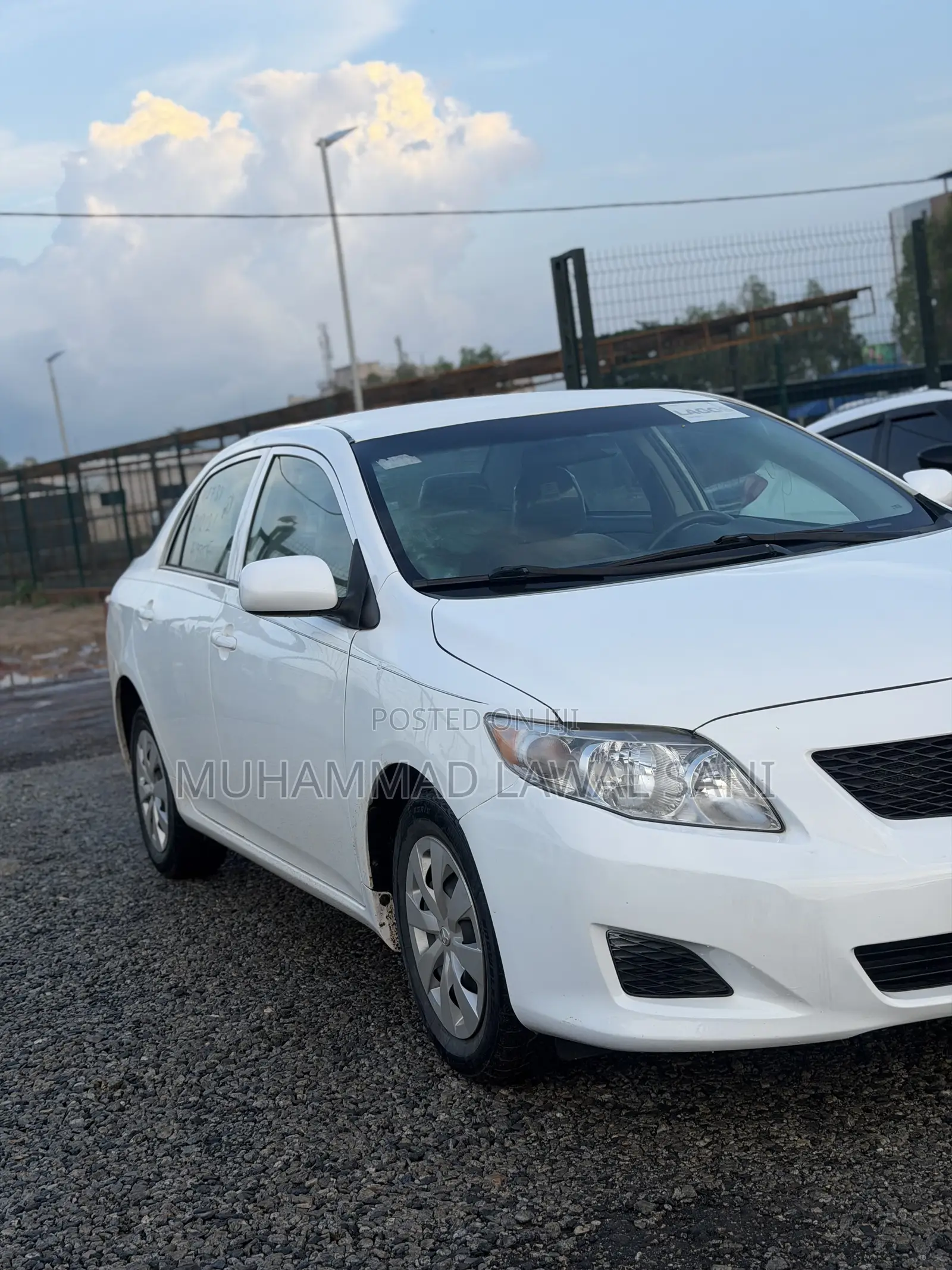 Toyota Corolla 2010 White
