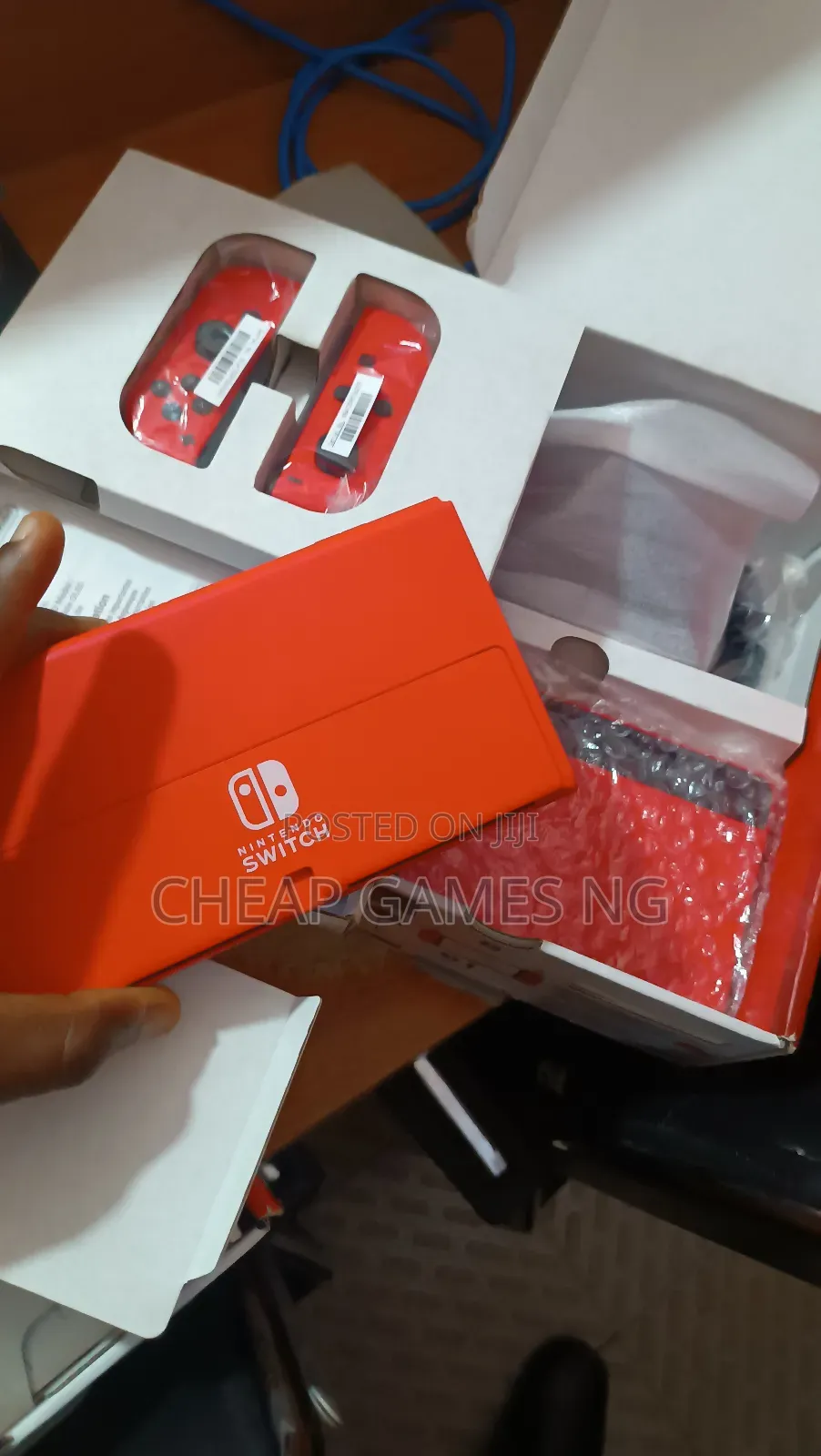 Nintendo Switch Oled Console - Red