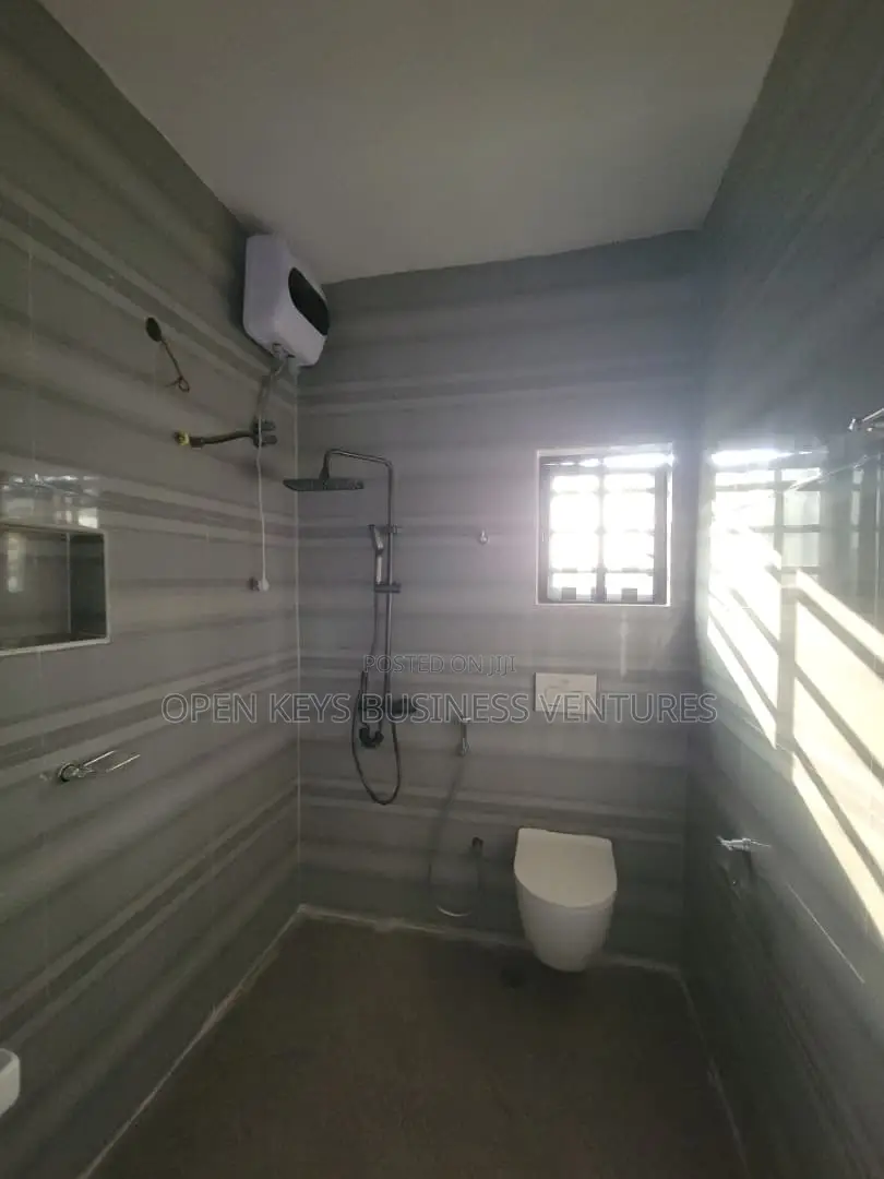 Furnished 3bdrm Duplex in Kolapo Ishola Gra, Akobo for rent