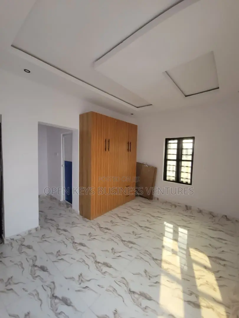 Furnished 3bdrm Duplex in Kolapo Ishola Gra, Akobo for rent