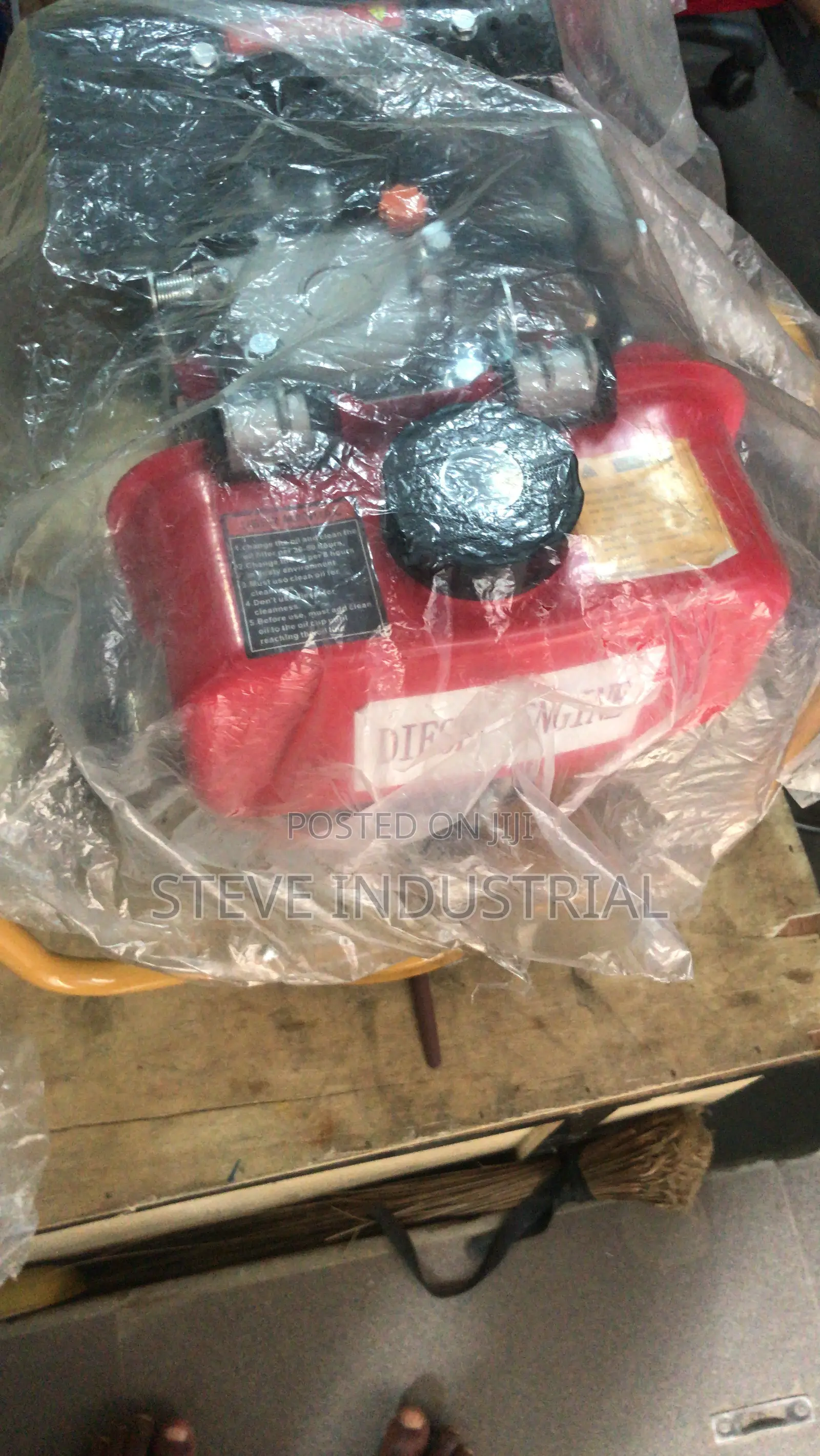Poker Vibrator Machine