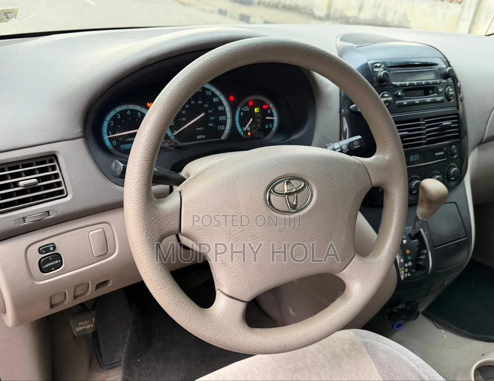 Toyota Sienna 2003 Red
