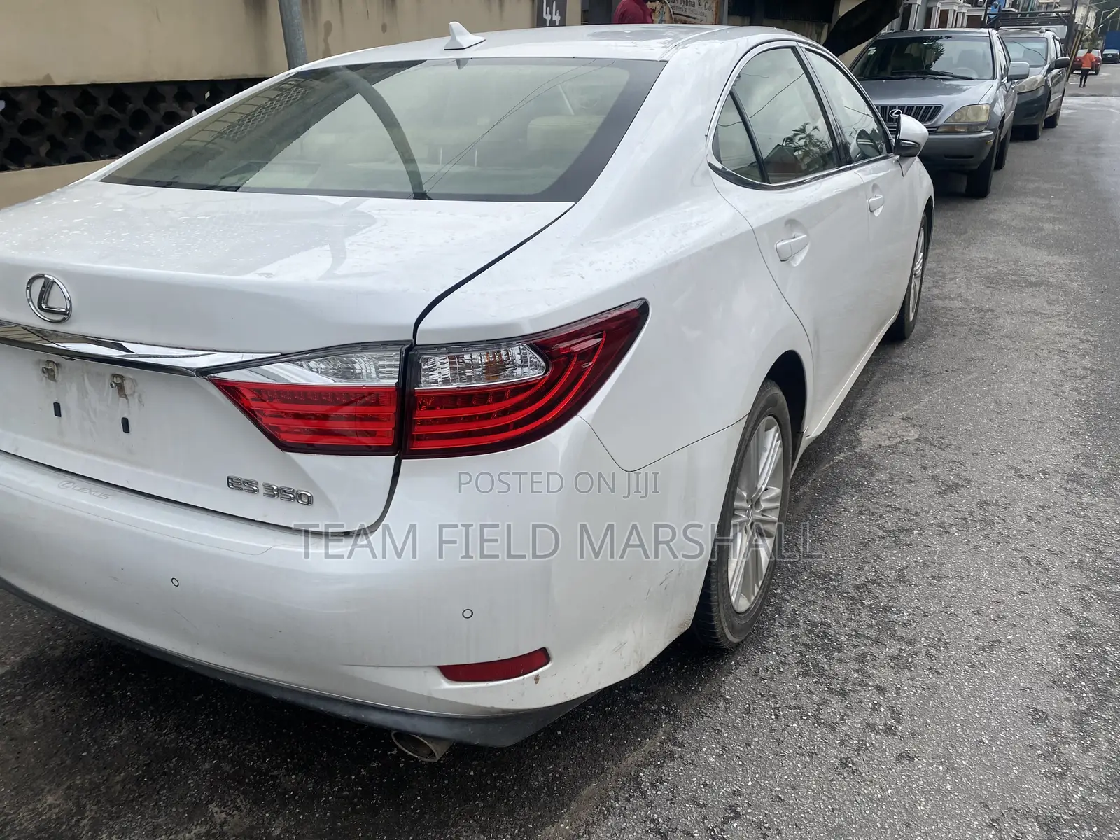 Lexus ES 350 FWD 2014 White