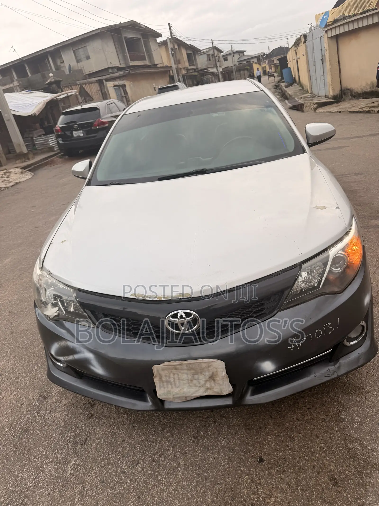 Toyota Camry SE 4dr Sedan (2.5L 4cyl 6A) 2013 Silver