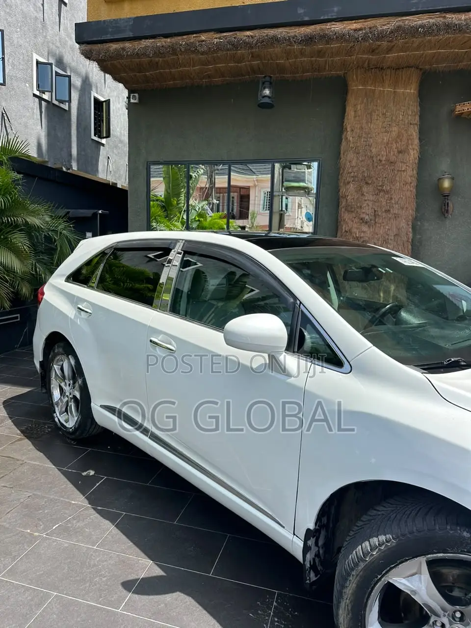 Toyota Venza V6 AWD 2011 White