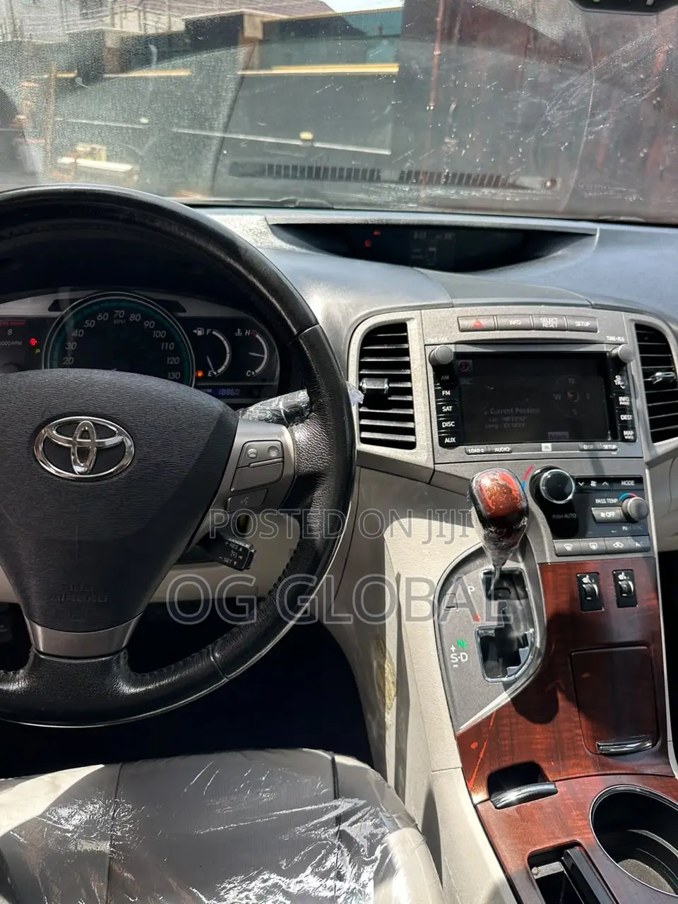 Toyota Venza V6 AWD 2011 White